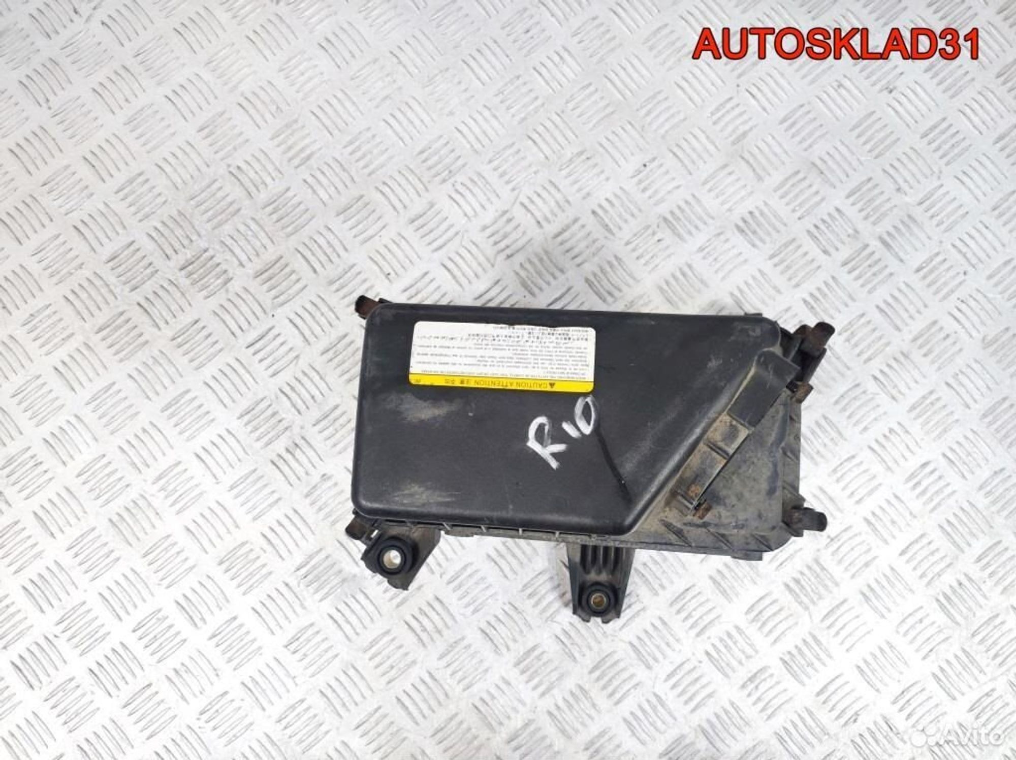 Корпус воздушного фильтра Kia Rio 281101G100, 2600 рублей, Дубовое