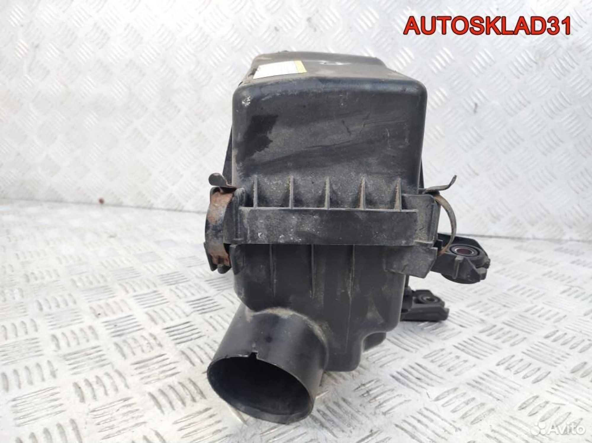 Корпус воздушного фильтра Kia Rio 281101G100, 2600 рублей, Дубовое