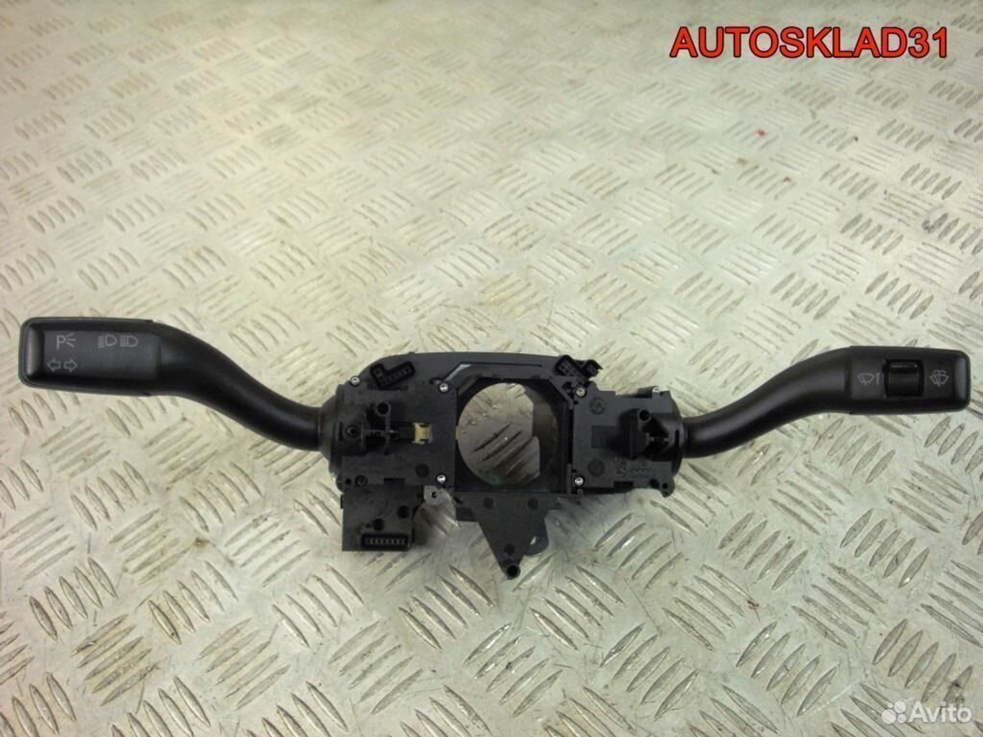 Переключатель подрулевой Audi A6 C6 4f0953549а, 3600 рублей, Дубовое
