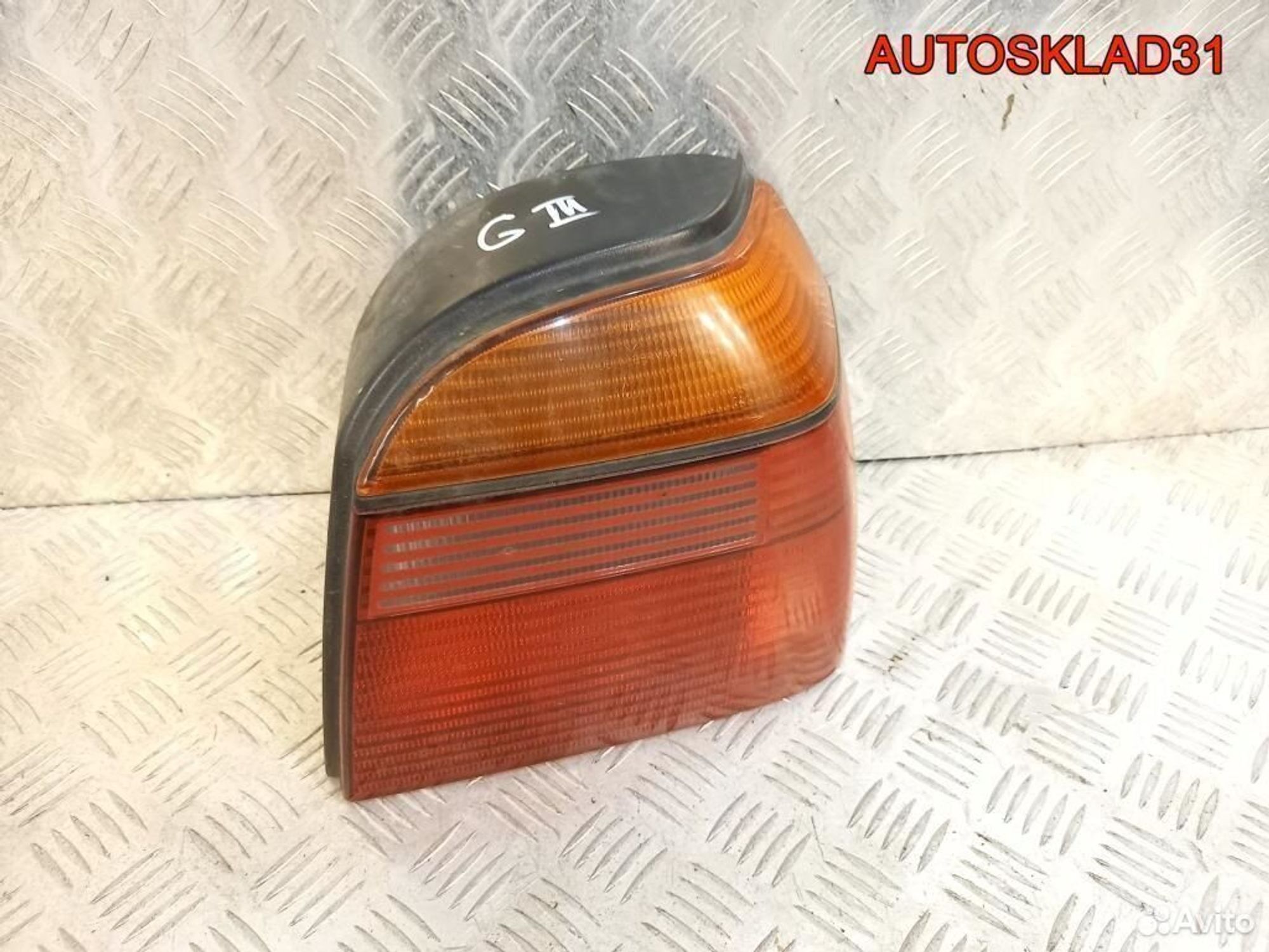 Фонарь задний правый VW Golf 3 1H6945112D, 2500 рублей, Дубовое