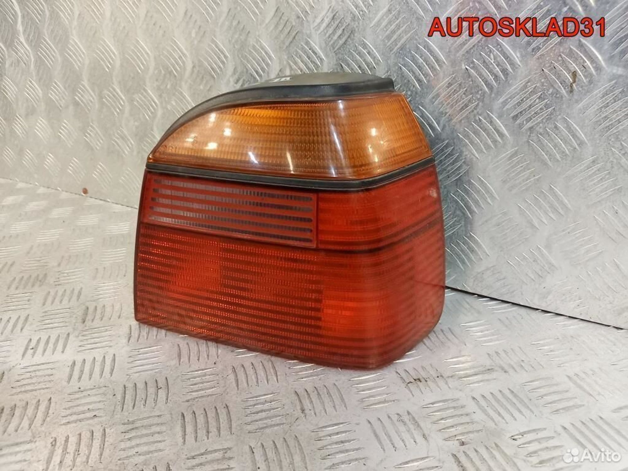 Фонарь задний правый VW Golf 3 1H6945112D, 2500 рублей, Дубовое