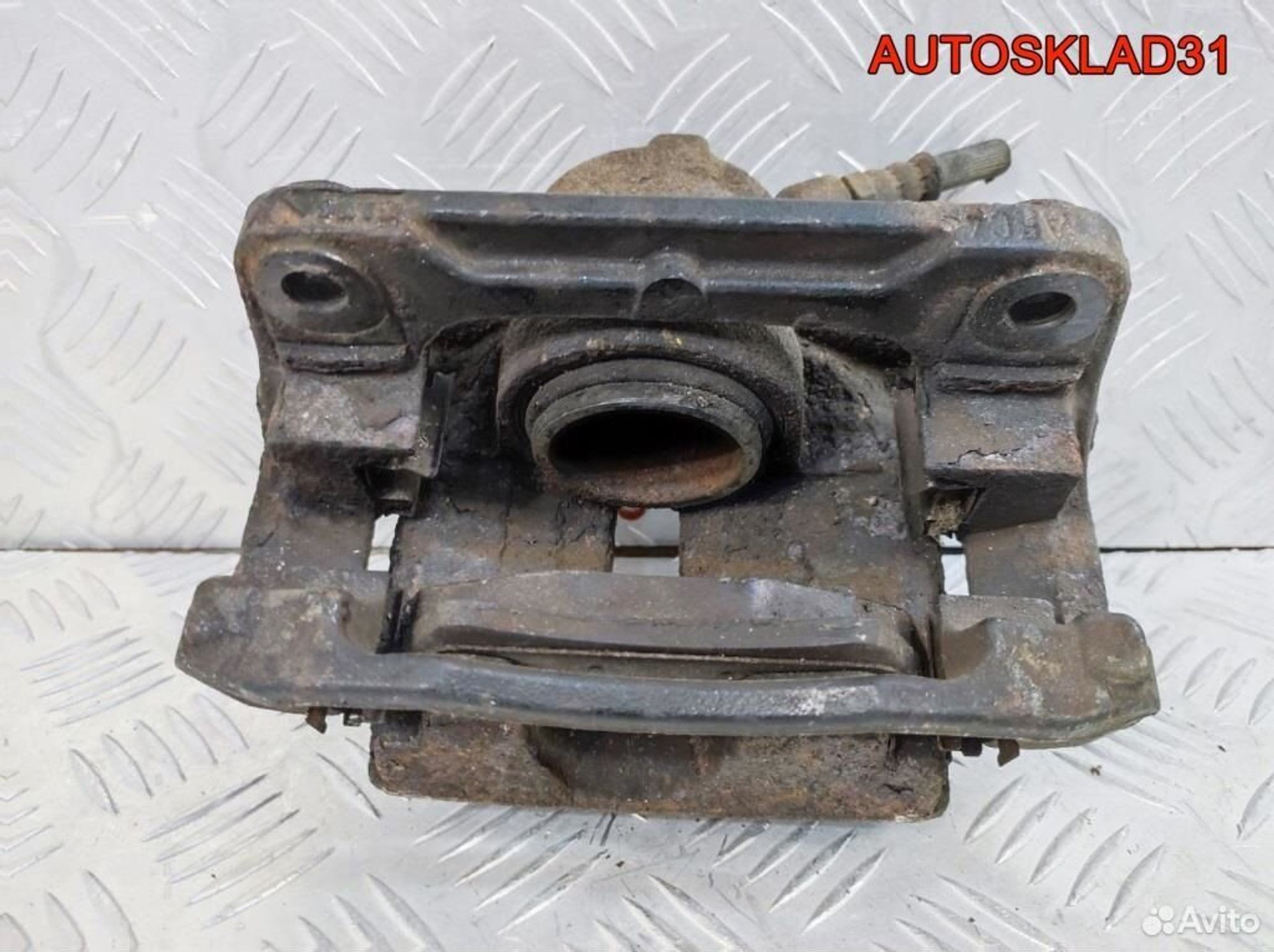 Суппорт тормозной передний правый Renault Megane 2, 1700 рублей, Дубовое