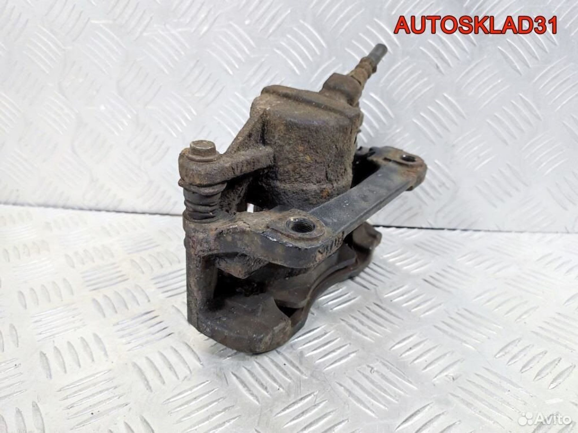 Суппорт тормозной передний правый Renault Megane 2, 1700 рублей, Дубовое