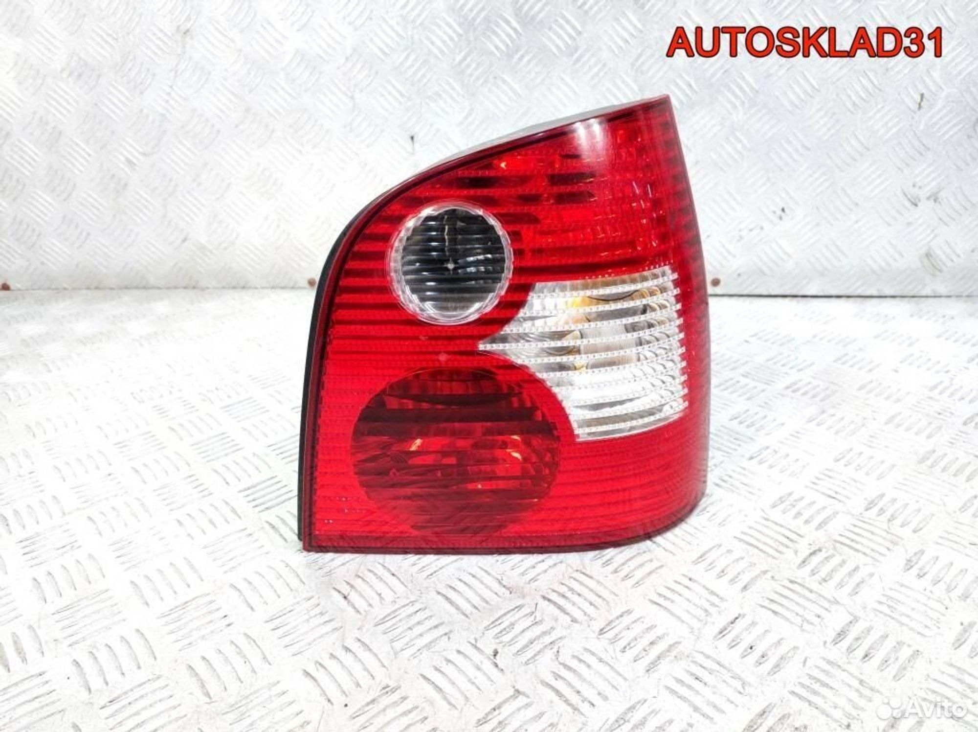 Фонарь задний правый VW Polo 4 6Q6945096G Хетчбэк, 2100 рублей, Дубовое