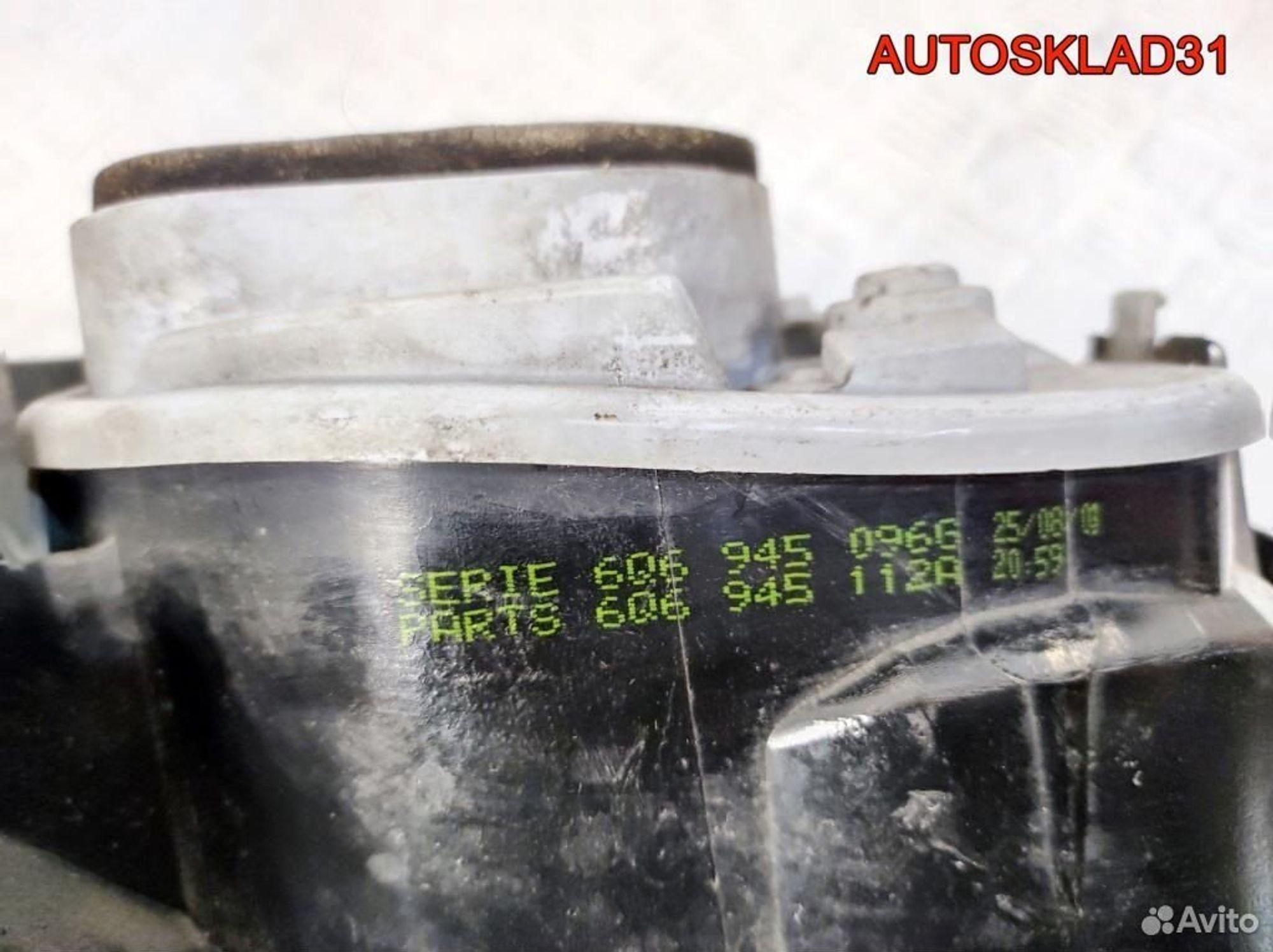 Фонарь задний правый VW Polo 4 6Q6945096G Хетчбэк, 2100 рублей, Дубовое