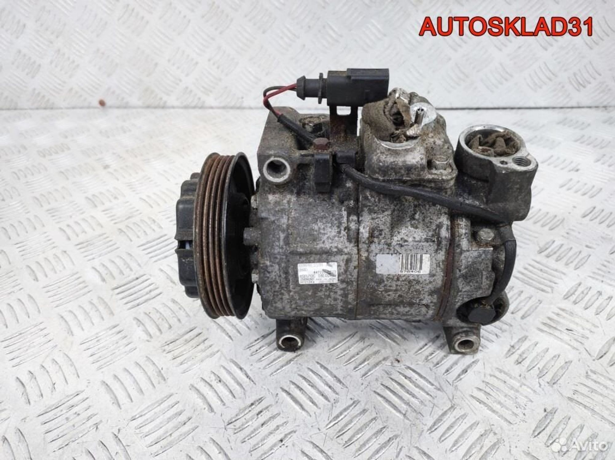 Компрессор кондиционера Audi A4 B6 4B0260805J, 7700 рублей, Дубовое