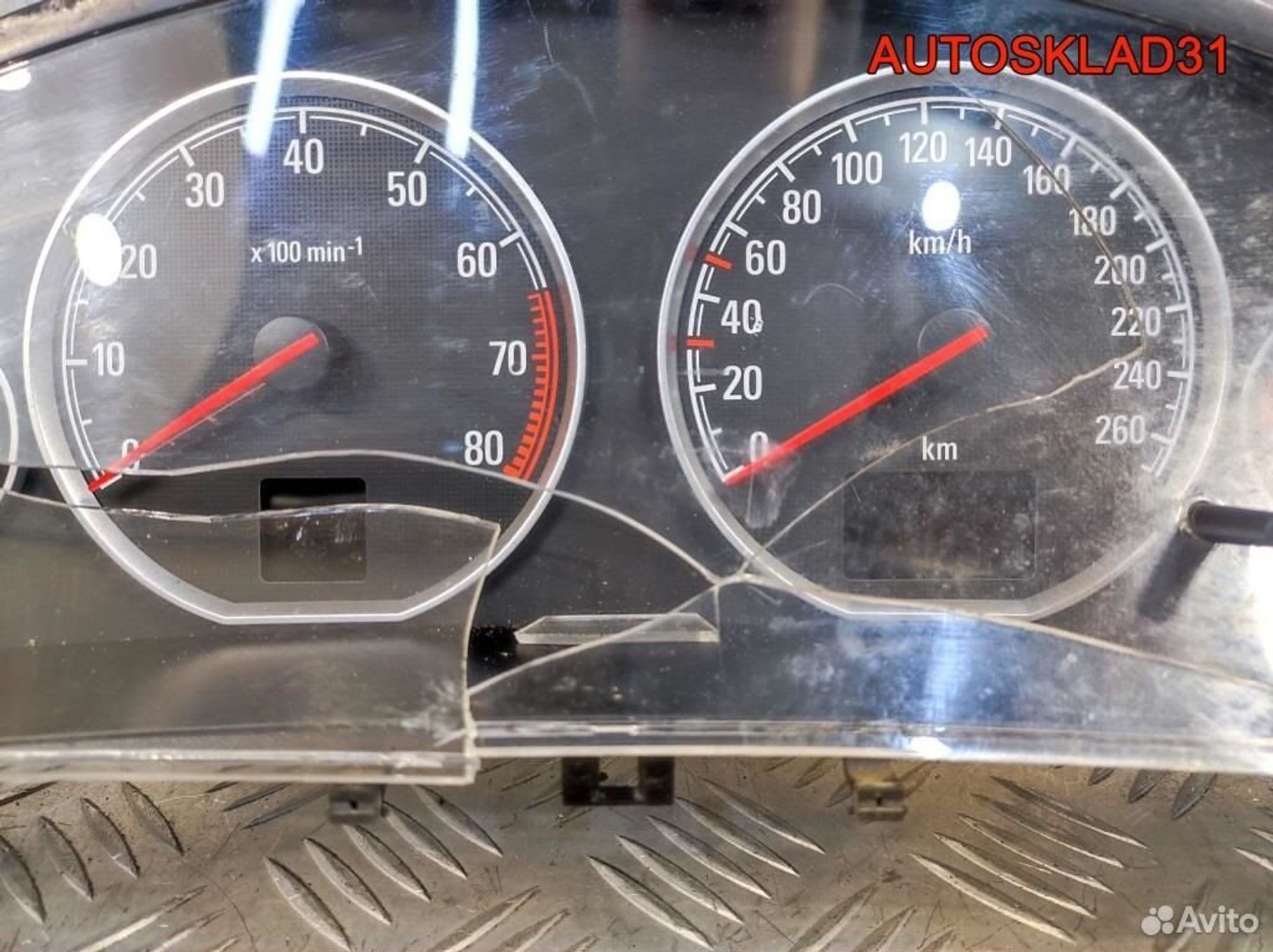 Панель приборов Opel Vectra C 13186701 Бензин, 2600 рублей, Дубовое