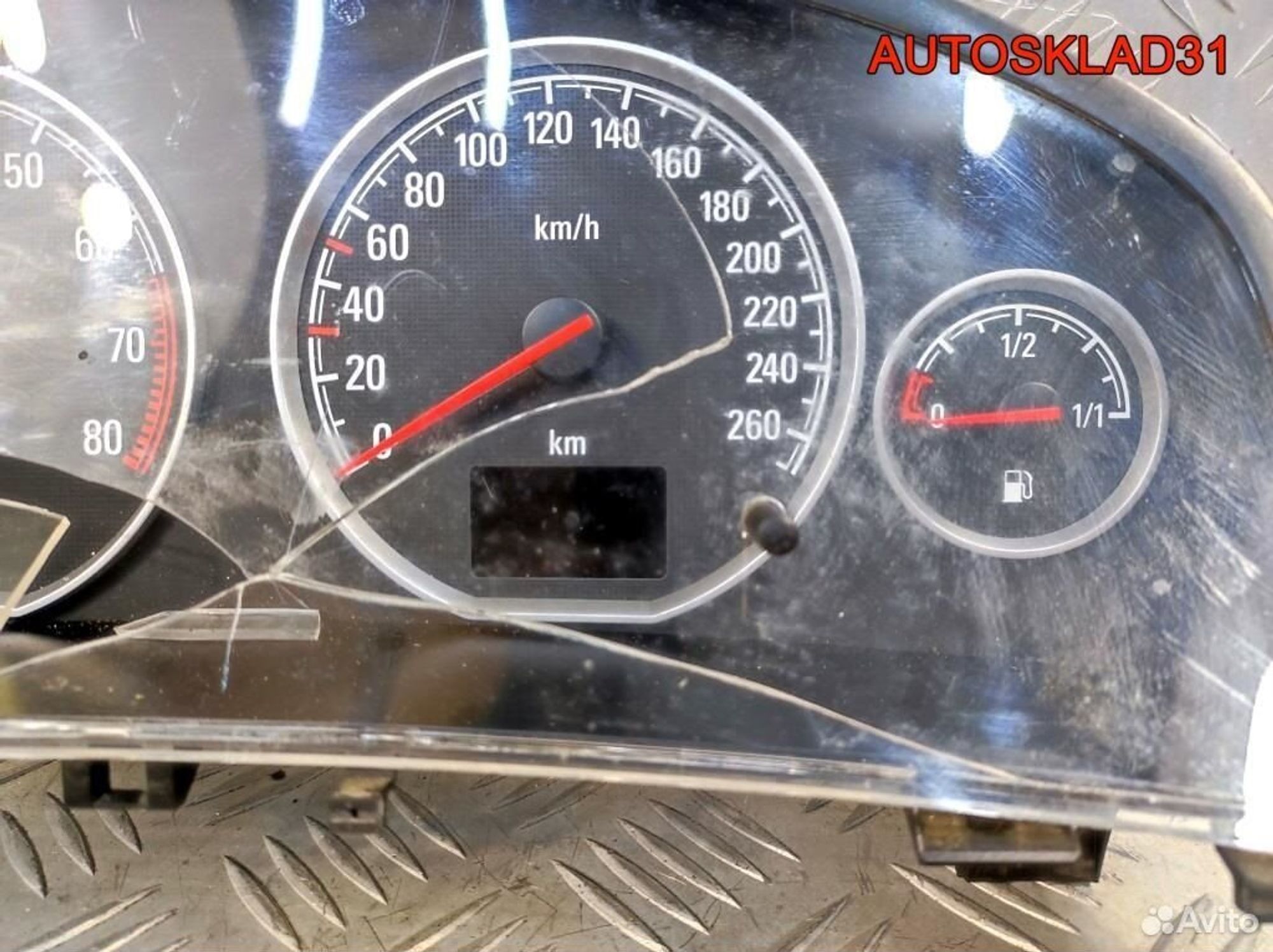 Панель приборов Opel Vectra C 13186701 Бензин, 2600 рублей, Дубовое