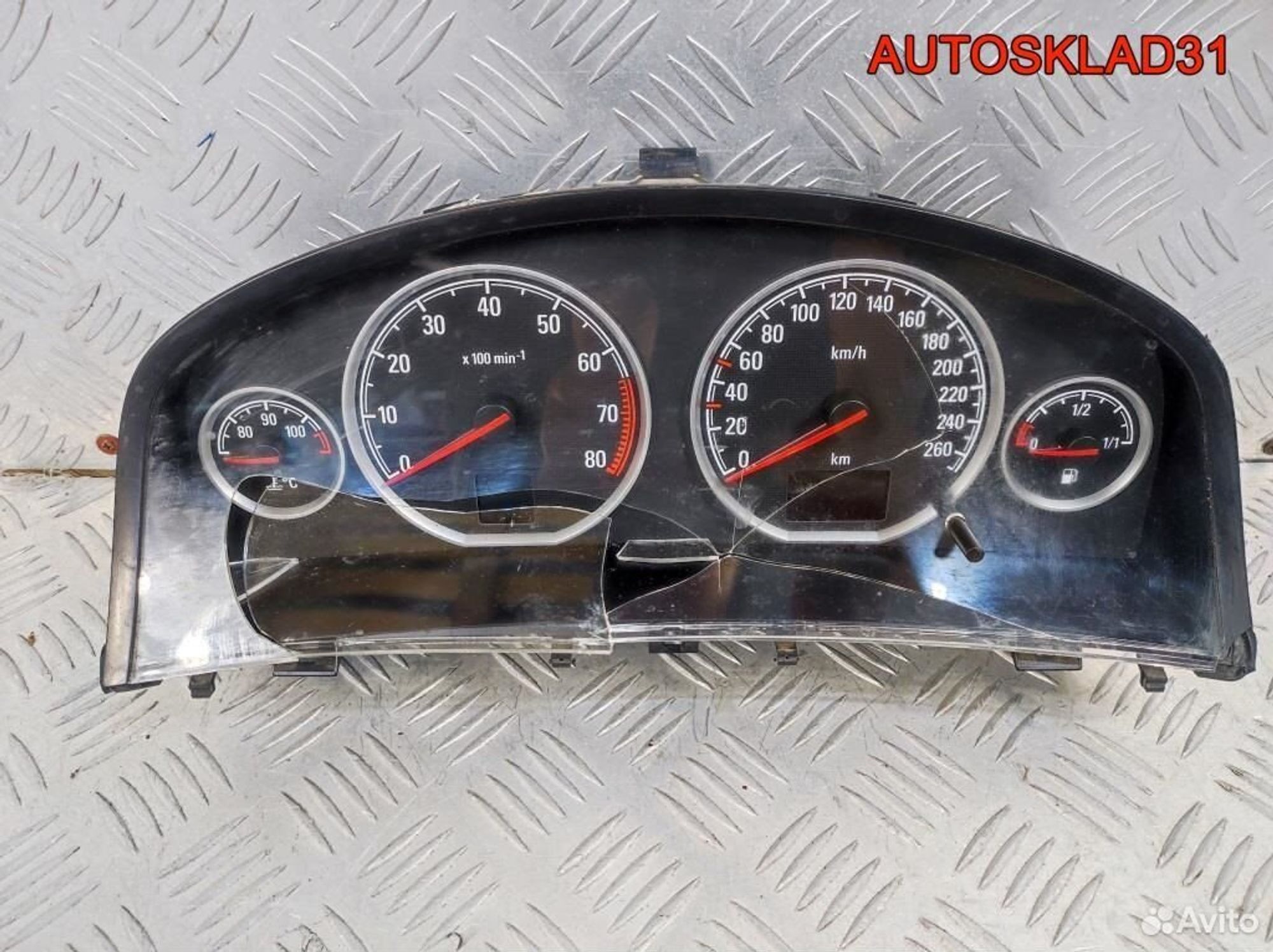 Панель приборов Opel Vectra C 13186701 Бензин, 2600 рублей, Дубовое