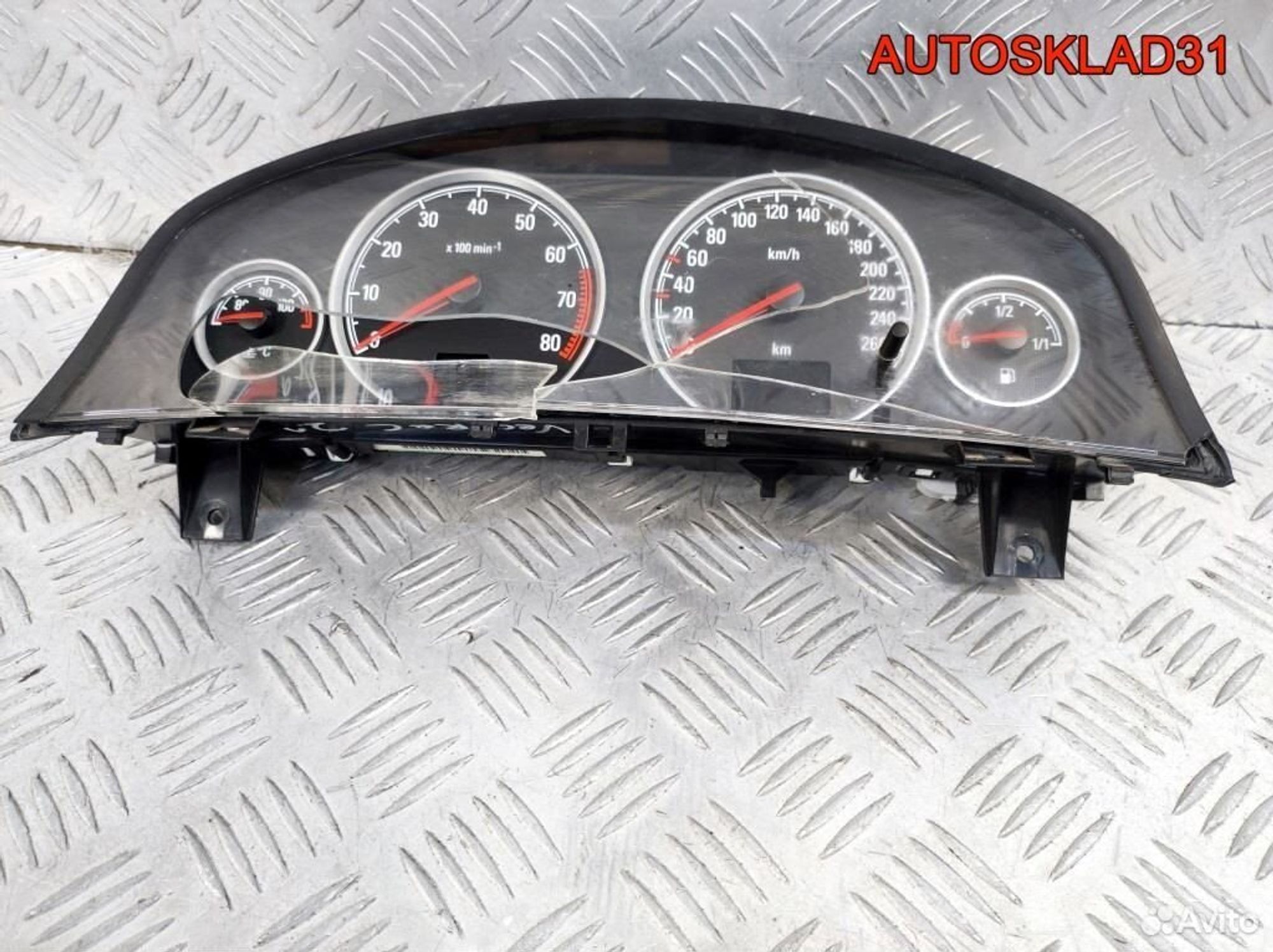 Панель приборов Opel Vectra C 13186701 Бензин, 2600 рублей, Дубовое