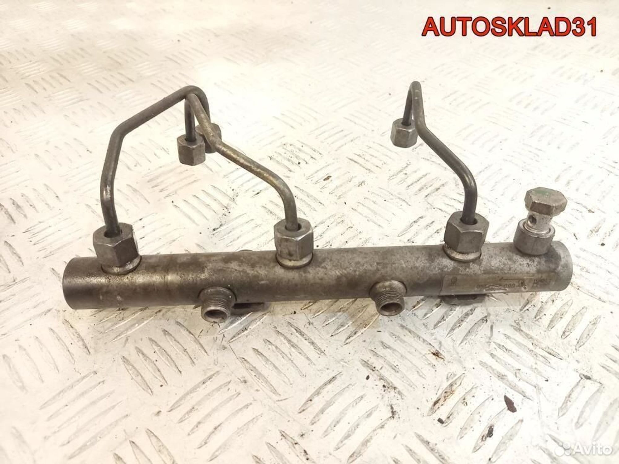 Рейка топливная Audi A4 B7 3.0 ASB 059130090AB, 1800 рублей, Дубовое