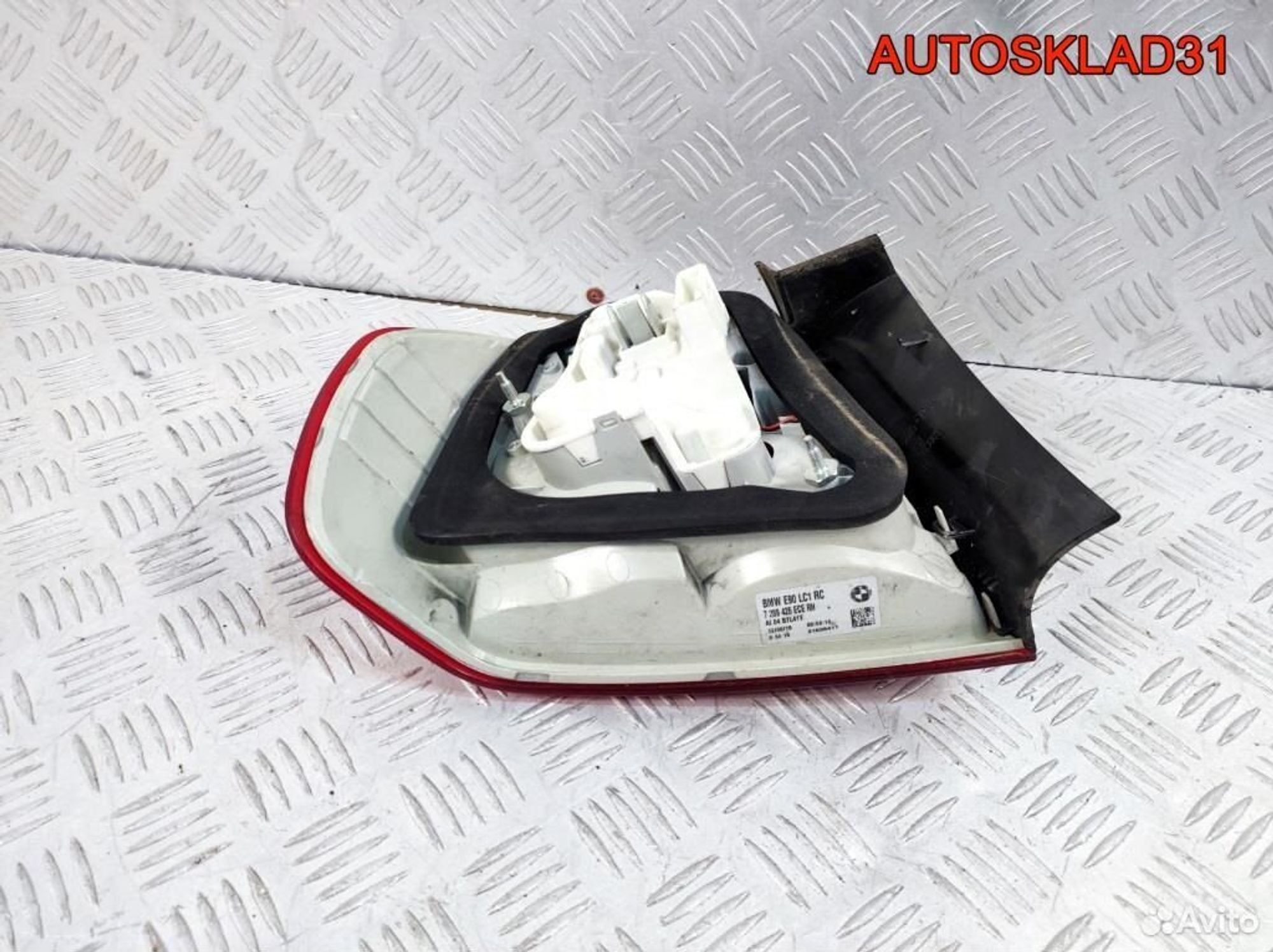 Фонарь задний наружный правый BMW E90 63217289426, 9400 рублей, Дубовое