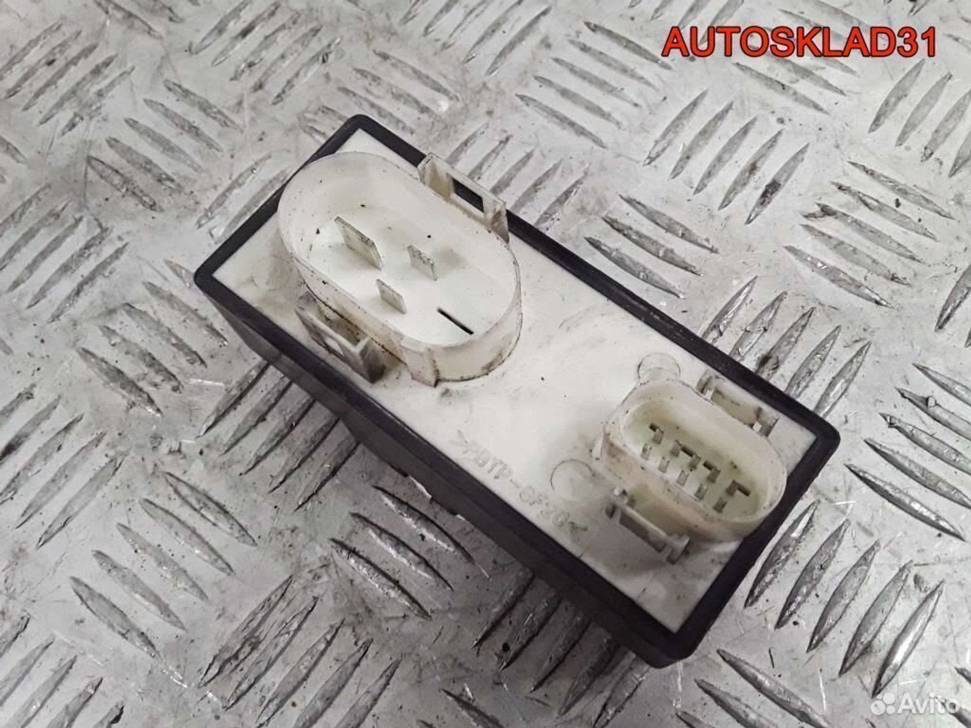 Блок управления вентилятором 357919506A, 1700 рублей, Дубовое