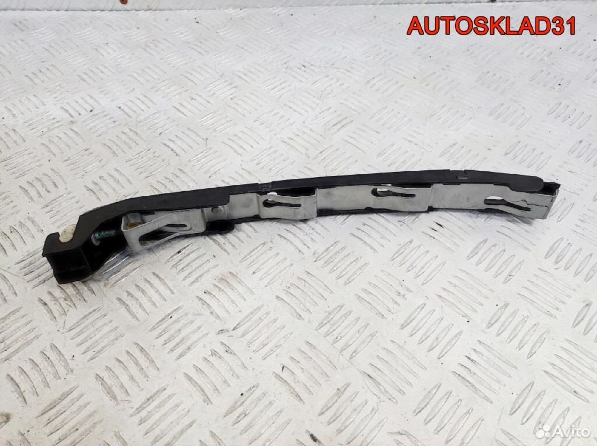 Кронштейн заднего бампера левый Audi A8 D3, 900 рублей, Дубовое