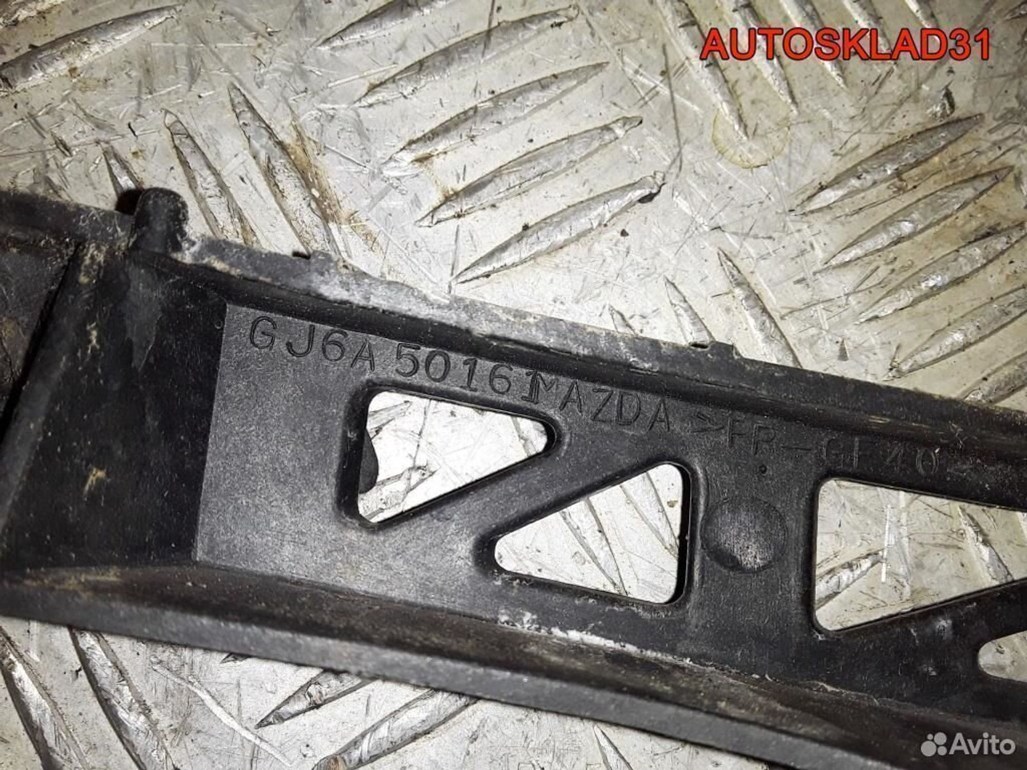 Кронштейн фар левый Mazda 6 GG GJ6A50161, 1200 рублей, Дубовое