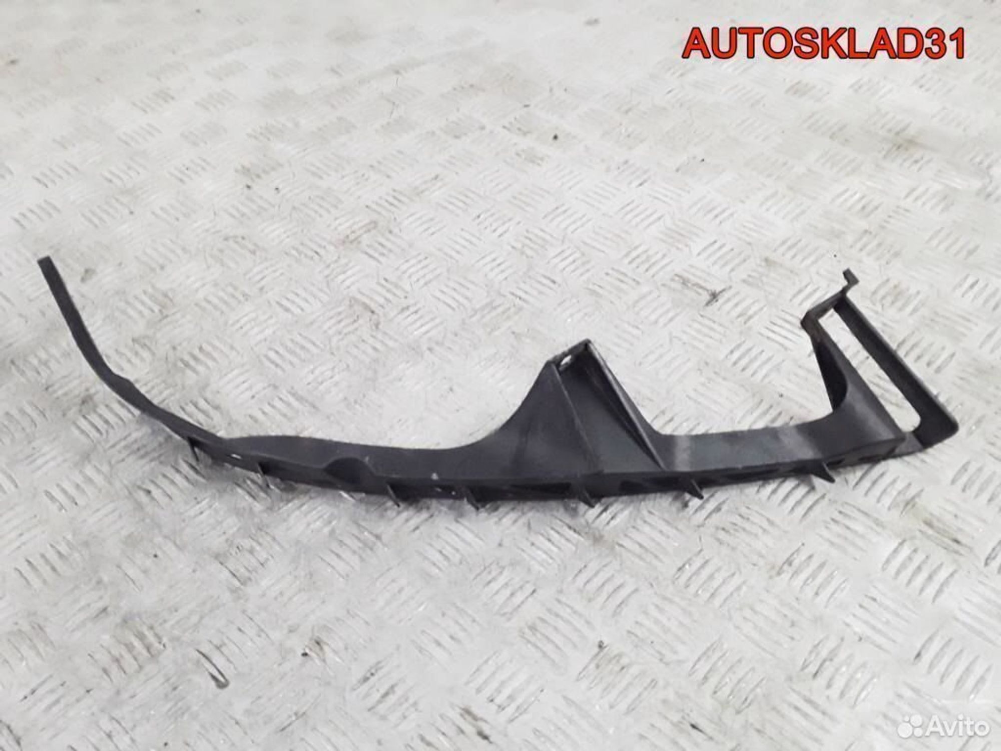 Кронштейн фар левый Mazda 6 GG GJ6A50161, 1200 рублей, Дубовое