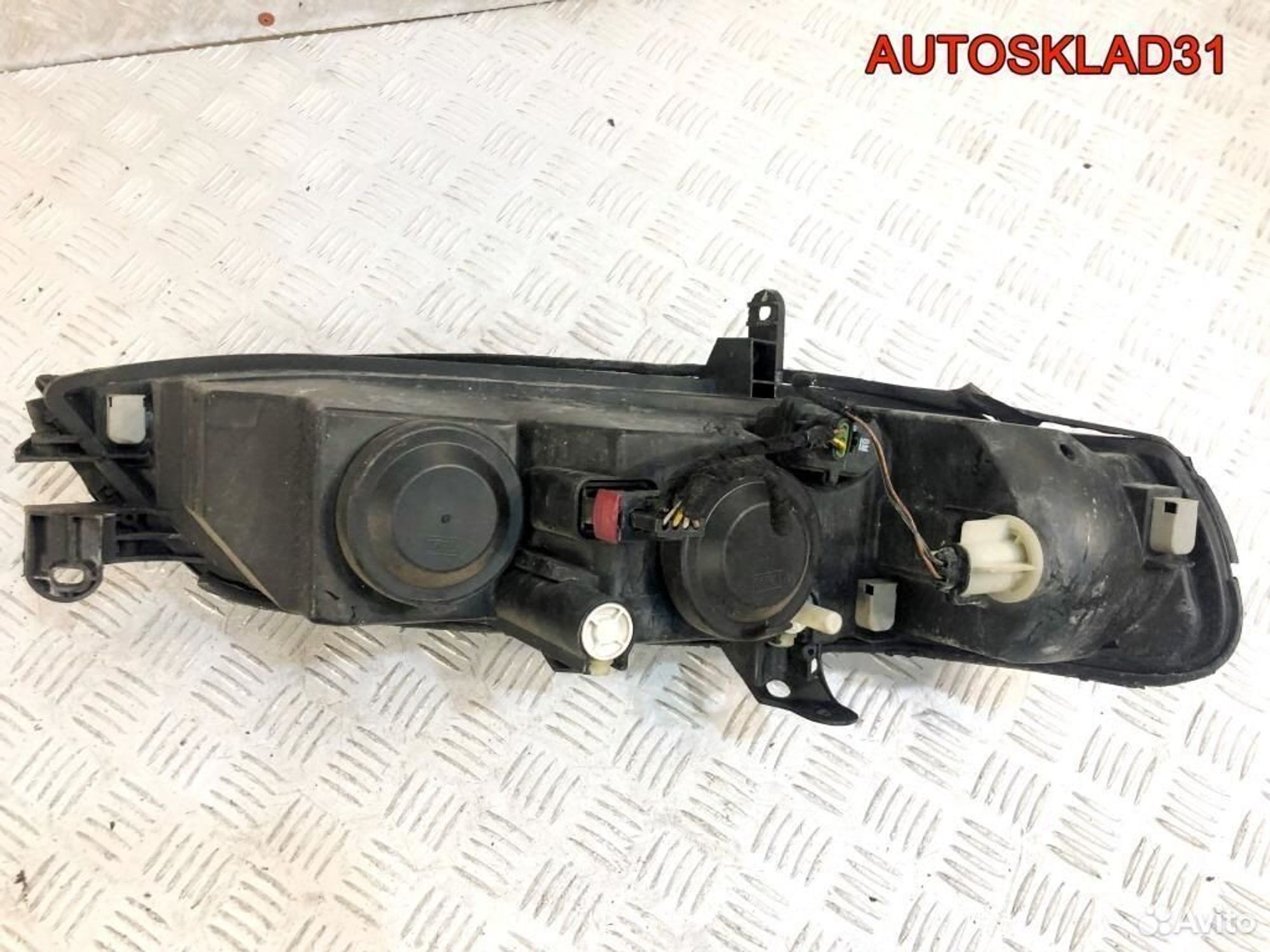 Фара левая Opel Vectra B 90586844 Рестайлинг, 4600 рублей, Дубовое