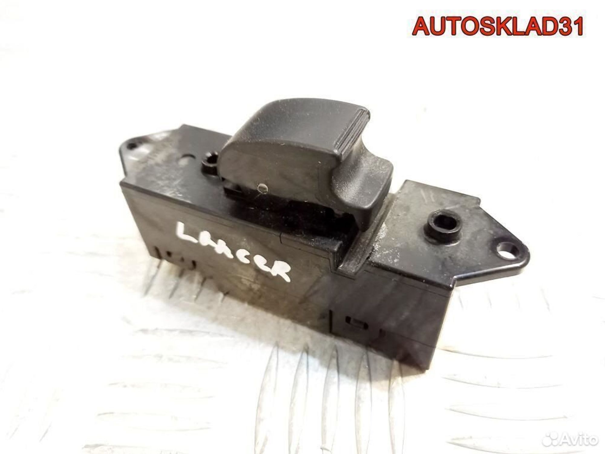 Кнопка стеклоподъемника Митсубиси Лансер MR587879, 600 рублей, Дубовое