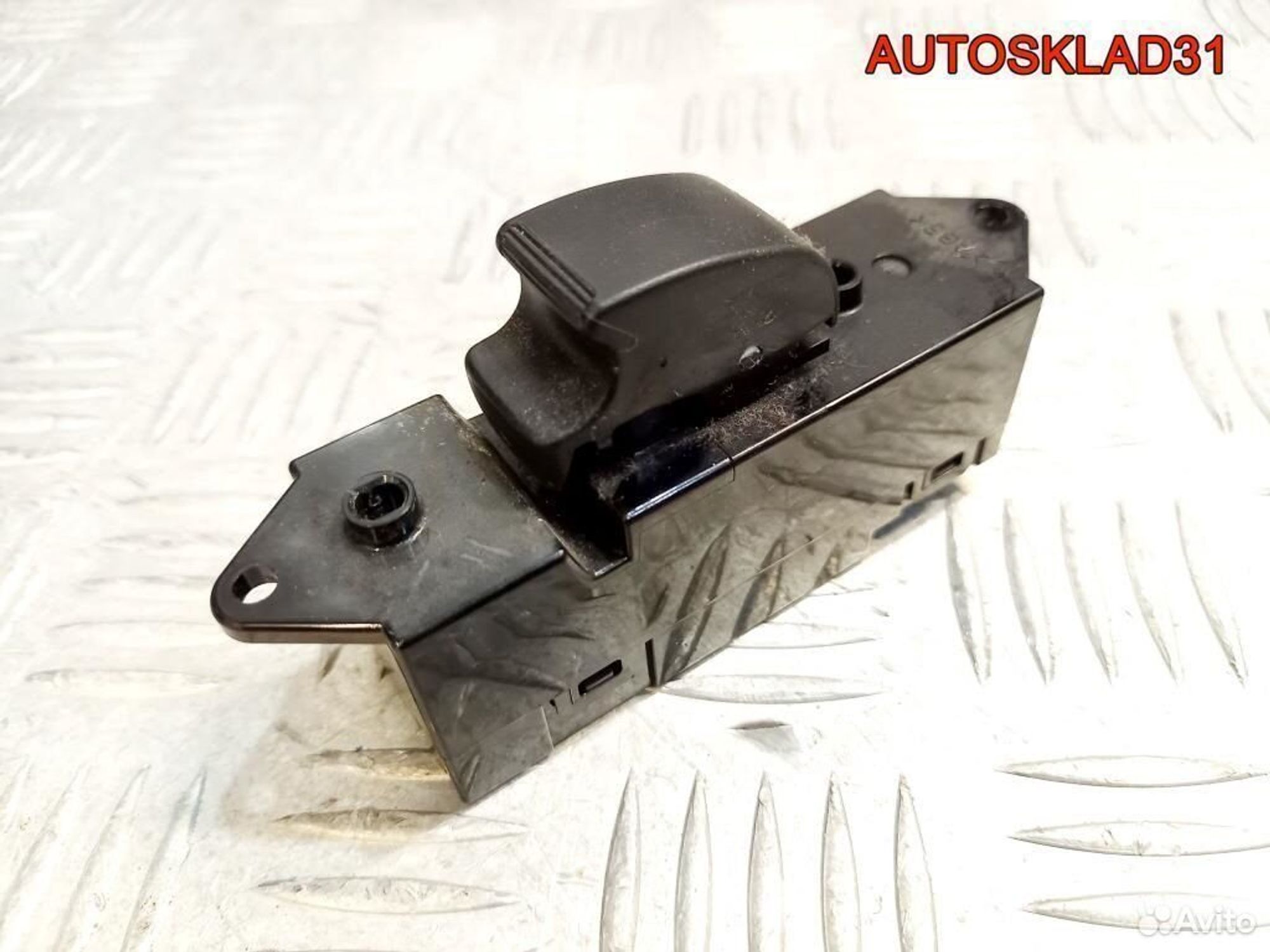 Кнопка стеклоподъемника Митсубиси Лансер MR587879, 600 рублей, Дубовое