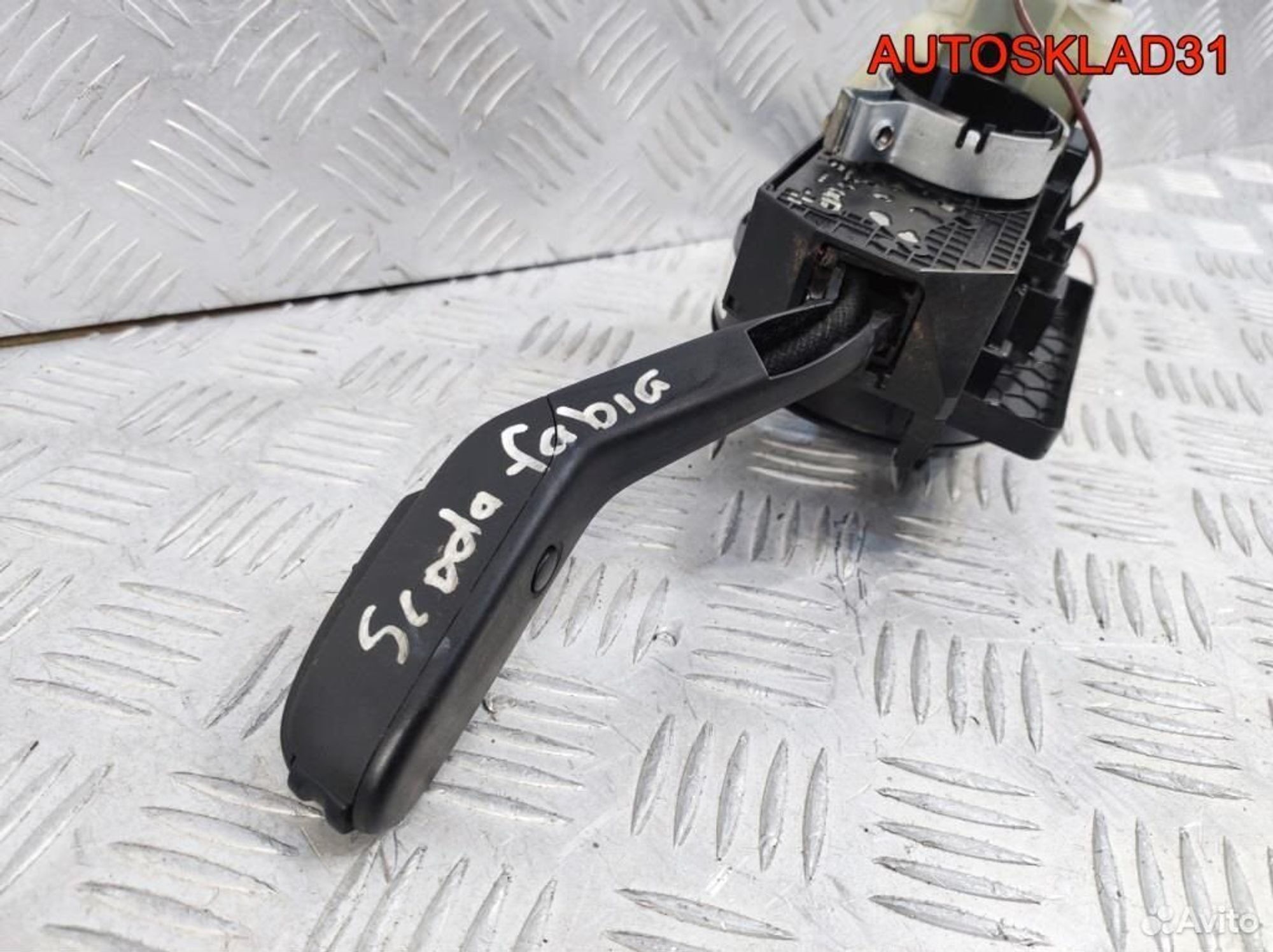 Переключатель подрулевой Skoda Fabia 7H0953503BL, 5200 рублей, Дубовое