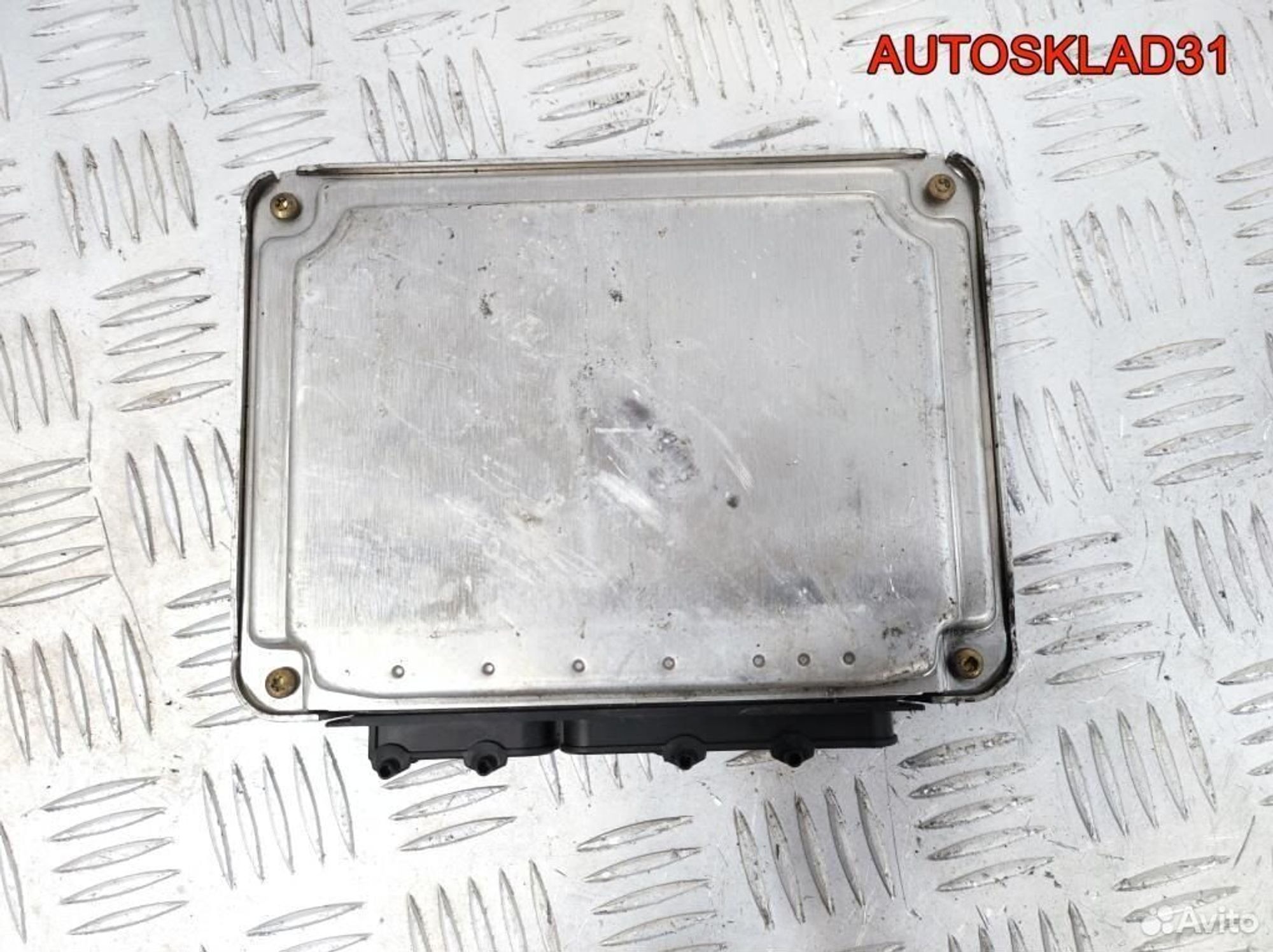 Блок эбу Volkswagen Golf 1.4 AXP 036906032L Бензин, 2000 рублей, Дубовое