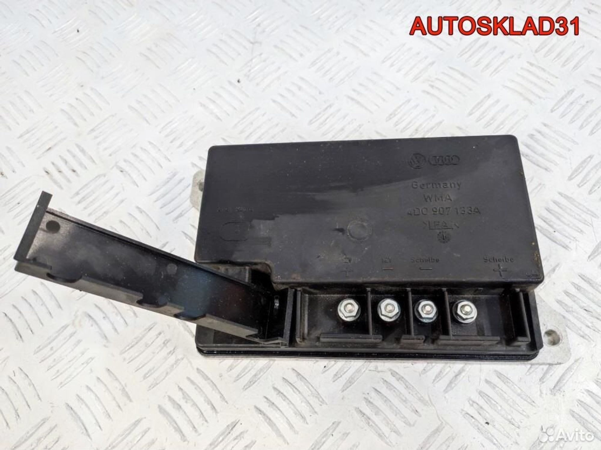 Блок обогрева заднего стекла Audi A8 D2 4D0907133A, 2500 рублей, Дубовое