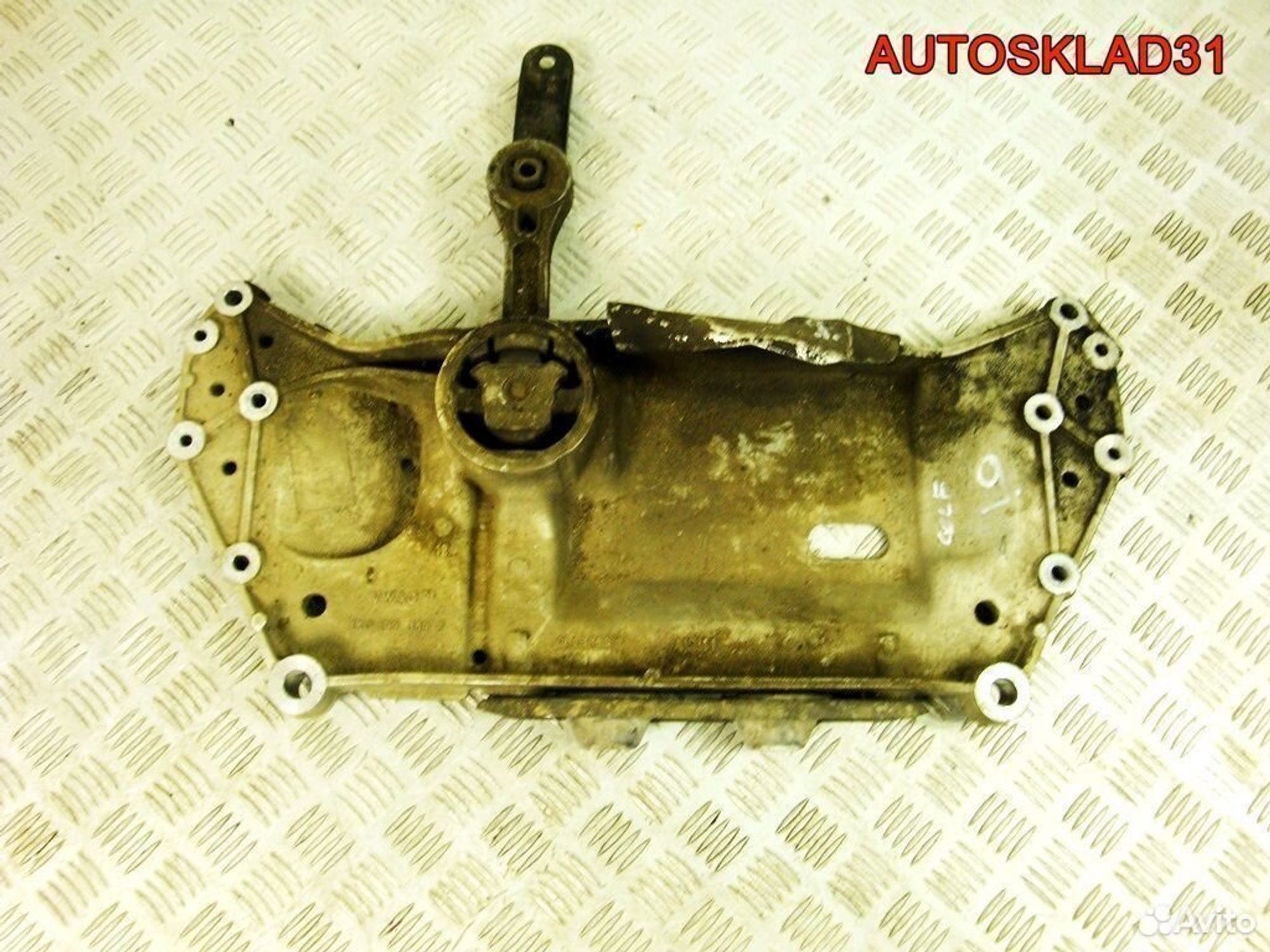 Балка подмоторная Volkswagen Golf 5 1K0199369F, 2900 рублей, Дубовое