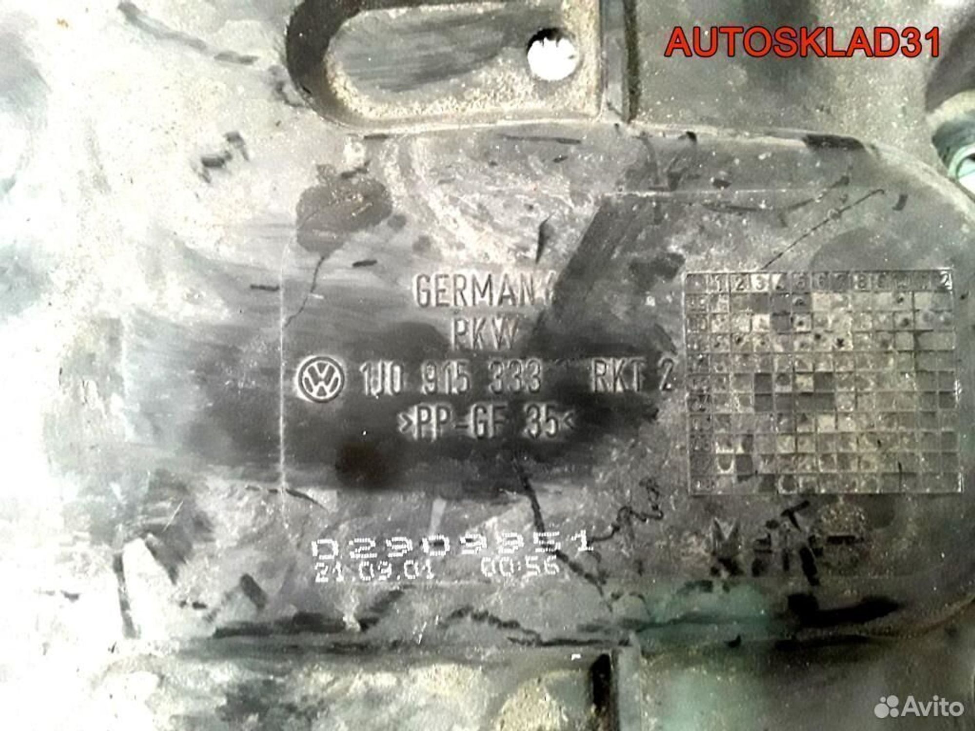 Крепление акб Volkswagen Golf 4 1J0915333, 1700 рублей, Дубовое