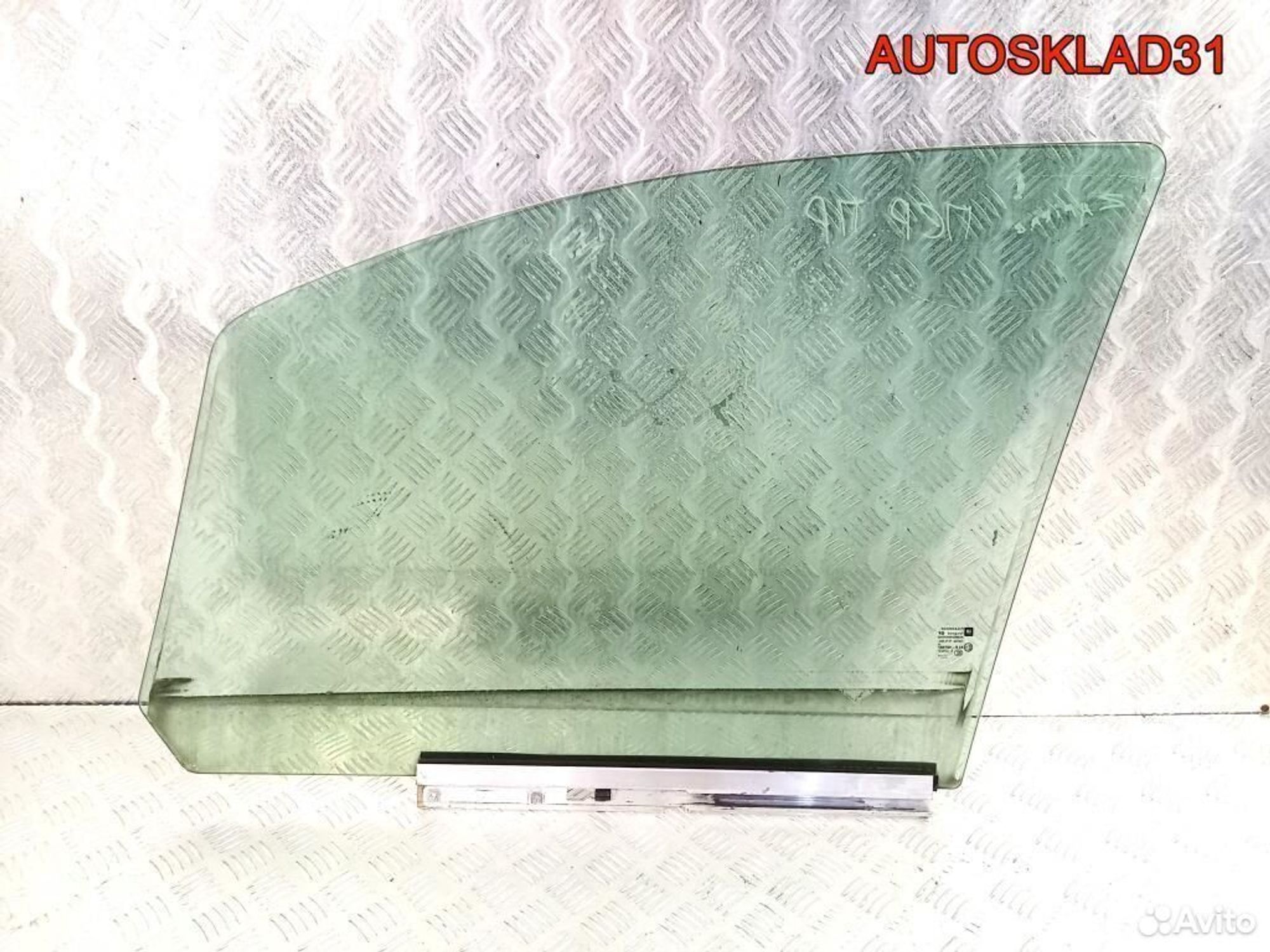 Стекло двери передней правой Опель Зафира Б, 1200 рублей, Дубовое