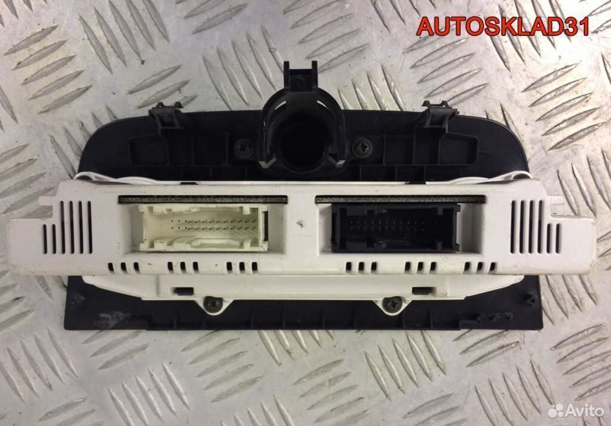 Блок управления климата Ford Fusion 6s6t18c612ae, 2500 рублей, Дубовое