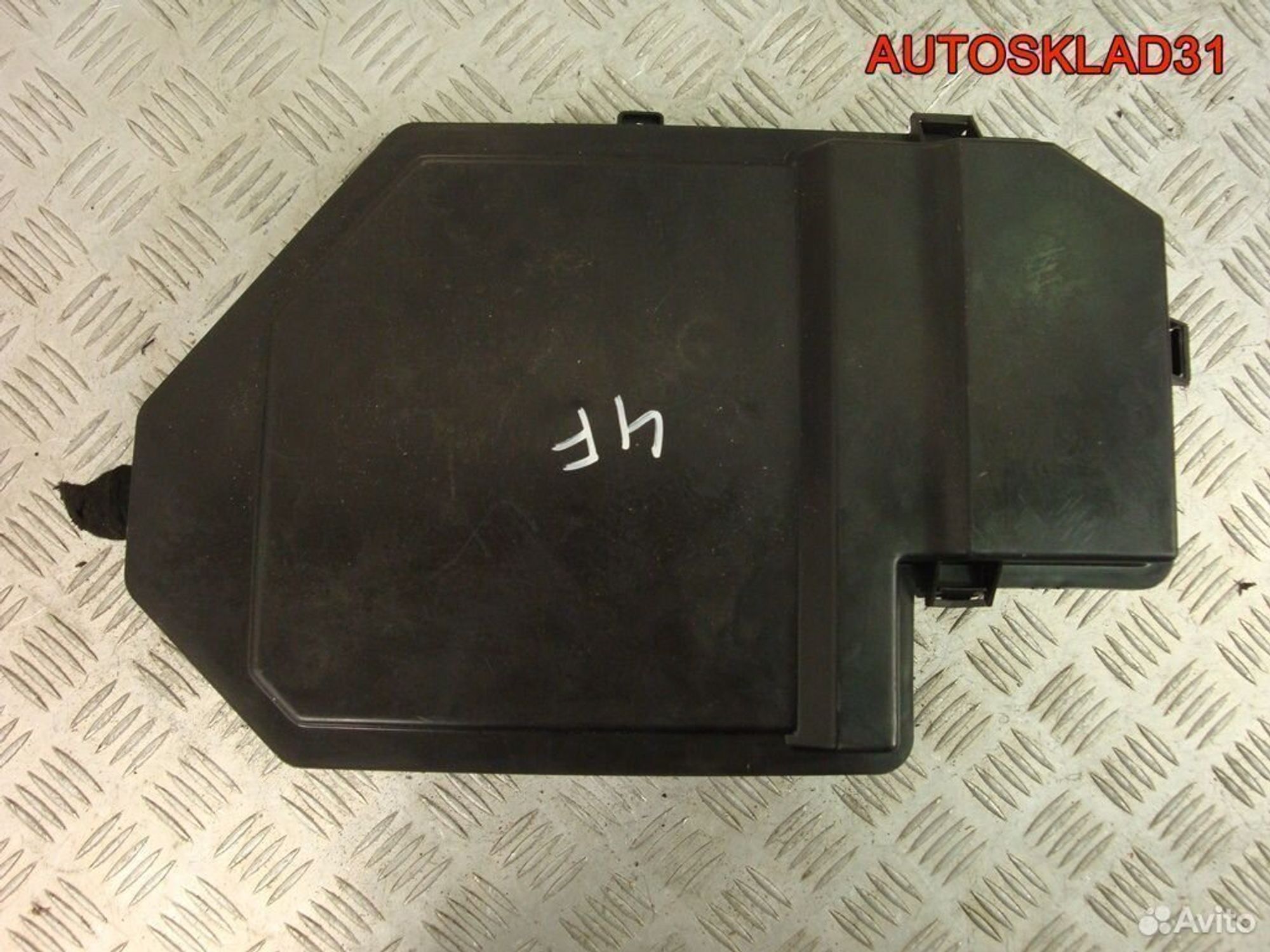 Корпус блока предохранителей Audi A6 C6 4F0035619, 600 рублей, Дубовое