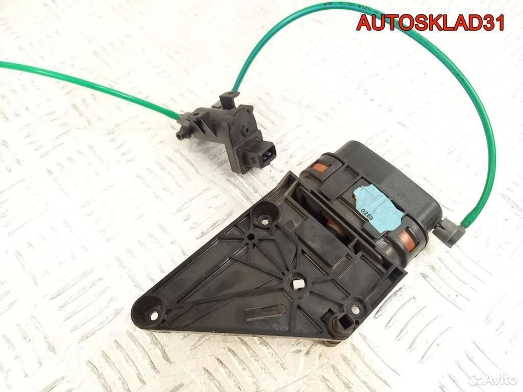 Клапан воздушный Mercedes Benz W202 A2028000179, 1700 рублей, Дубовое