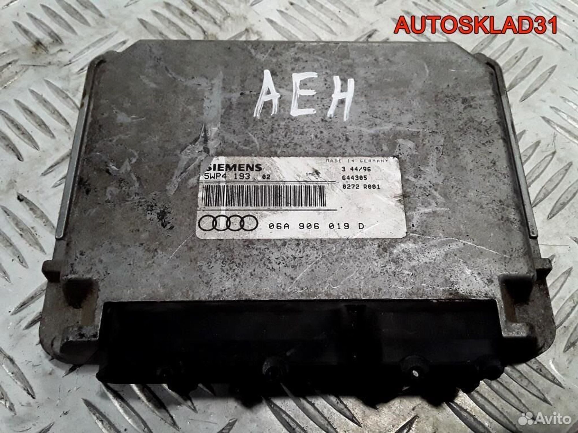 Эбу Volkswagen Golf 4 1,6 AEH 06A906019D, 4100 рублей, Дубовое