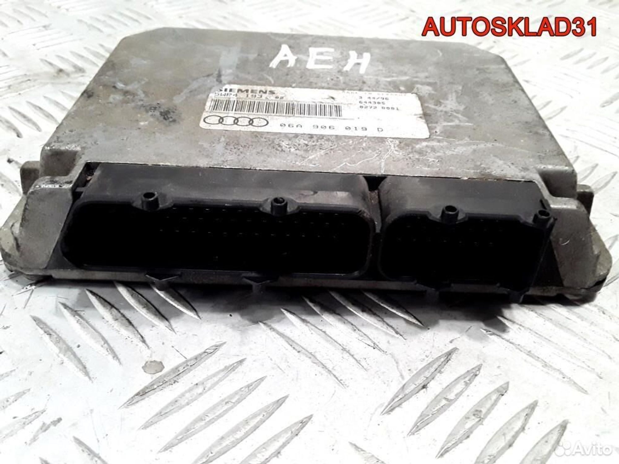 Эбу Volkswagen Golf 4 1,6 AEH 06A906019D, 4100 рублей, Дубовое