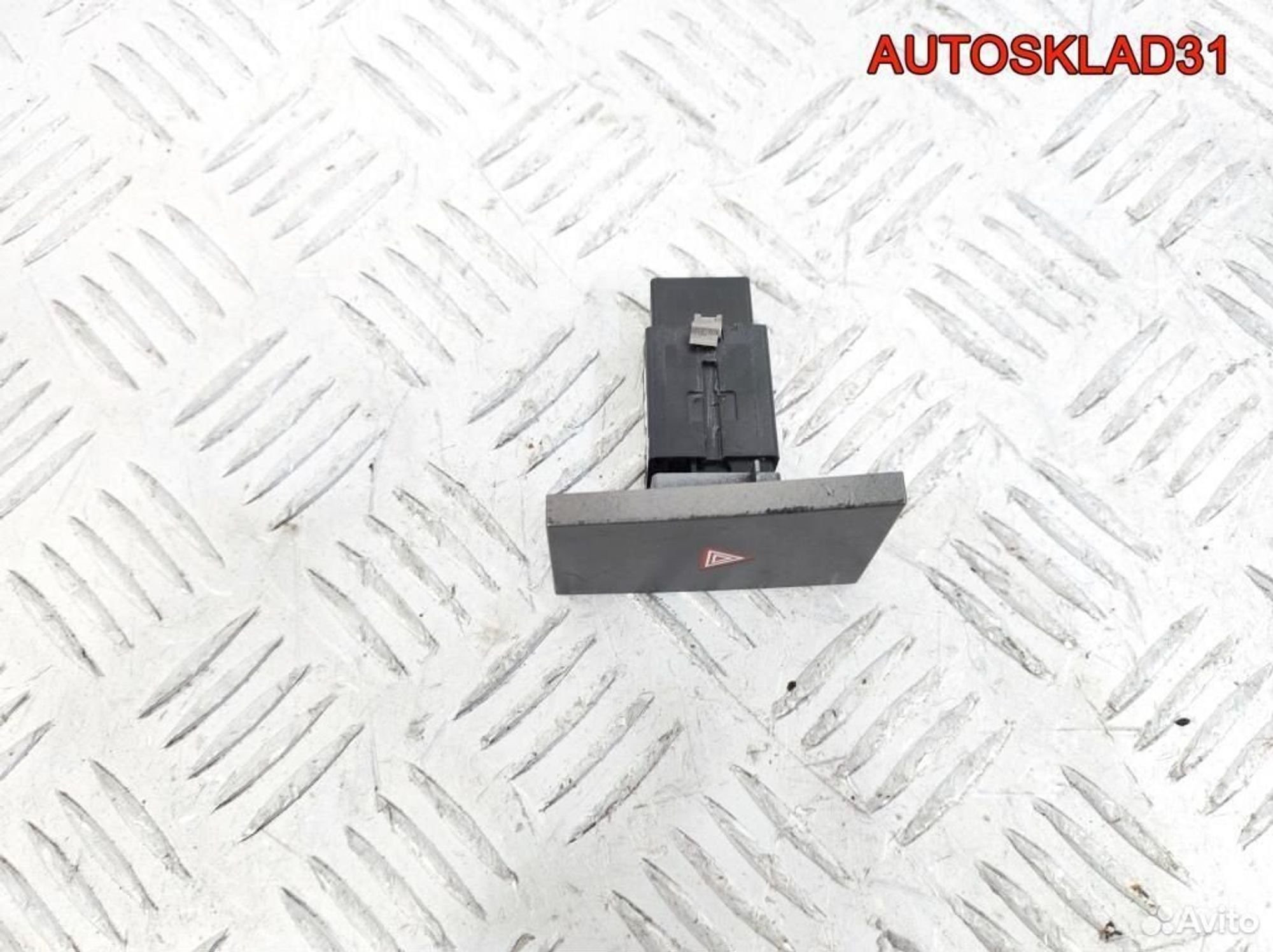 Кнопка аварийной сигнализации Opel Vectra C, 600 рублей, Дубовое