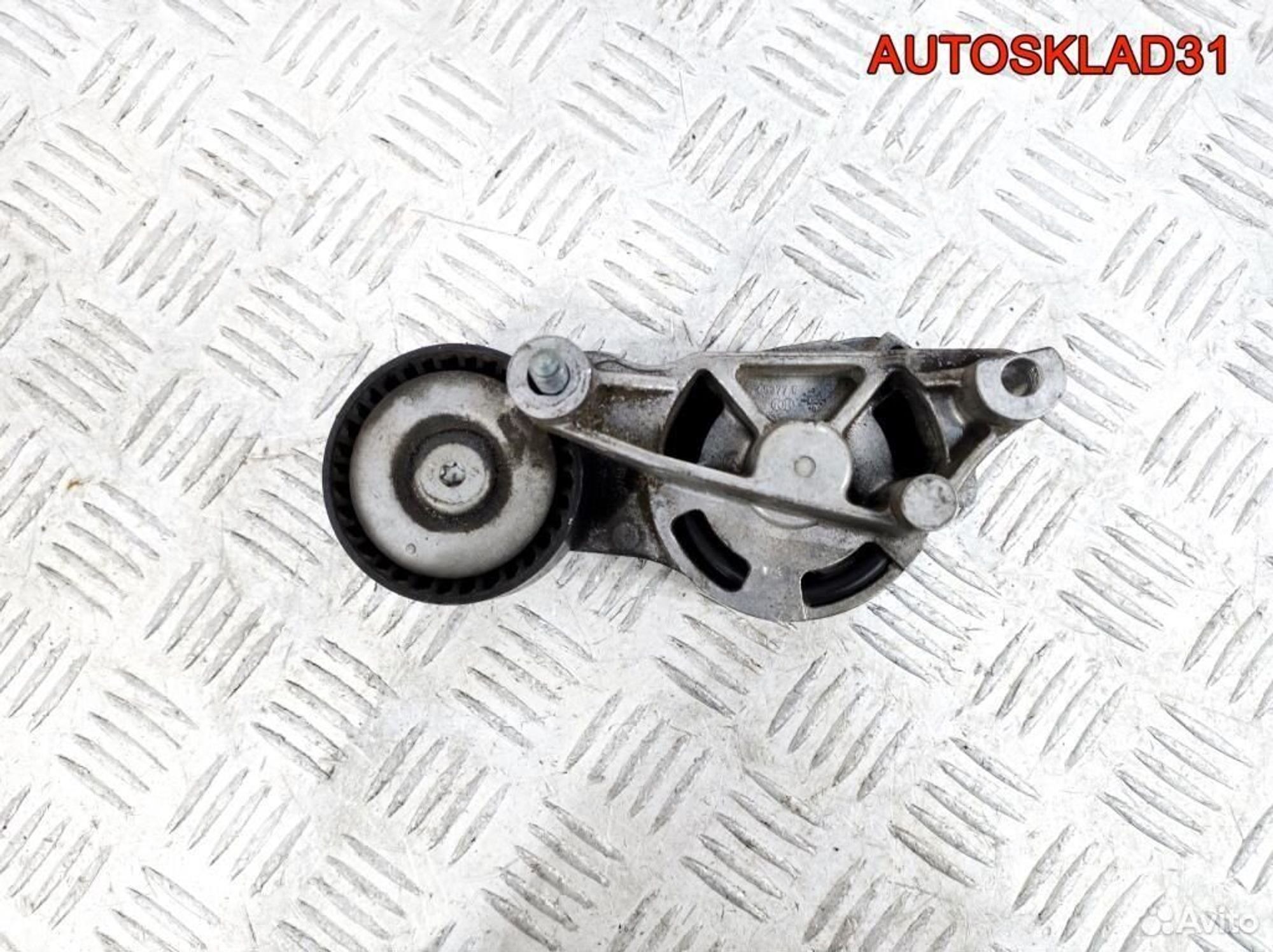 Натяжитель ремня VW Passat B6 2.0 BKP 03G903315, 500 рублей, Дубовое