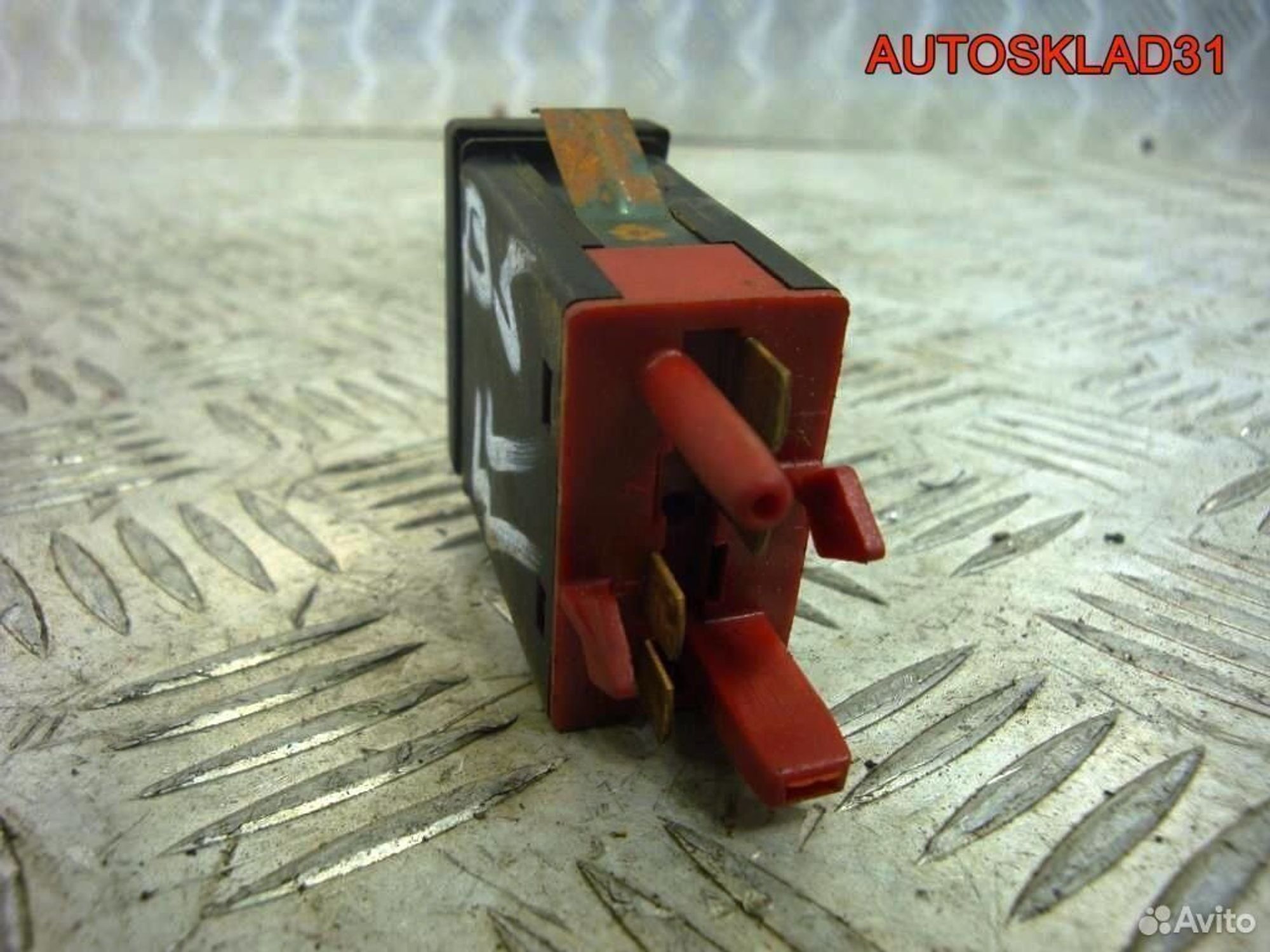 Кнопка антипробуксовочной системы ASR VW Passat B5, 600 рублей, Дубовое