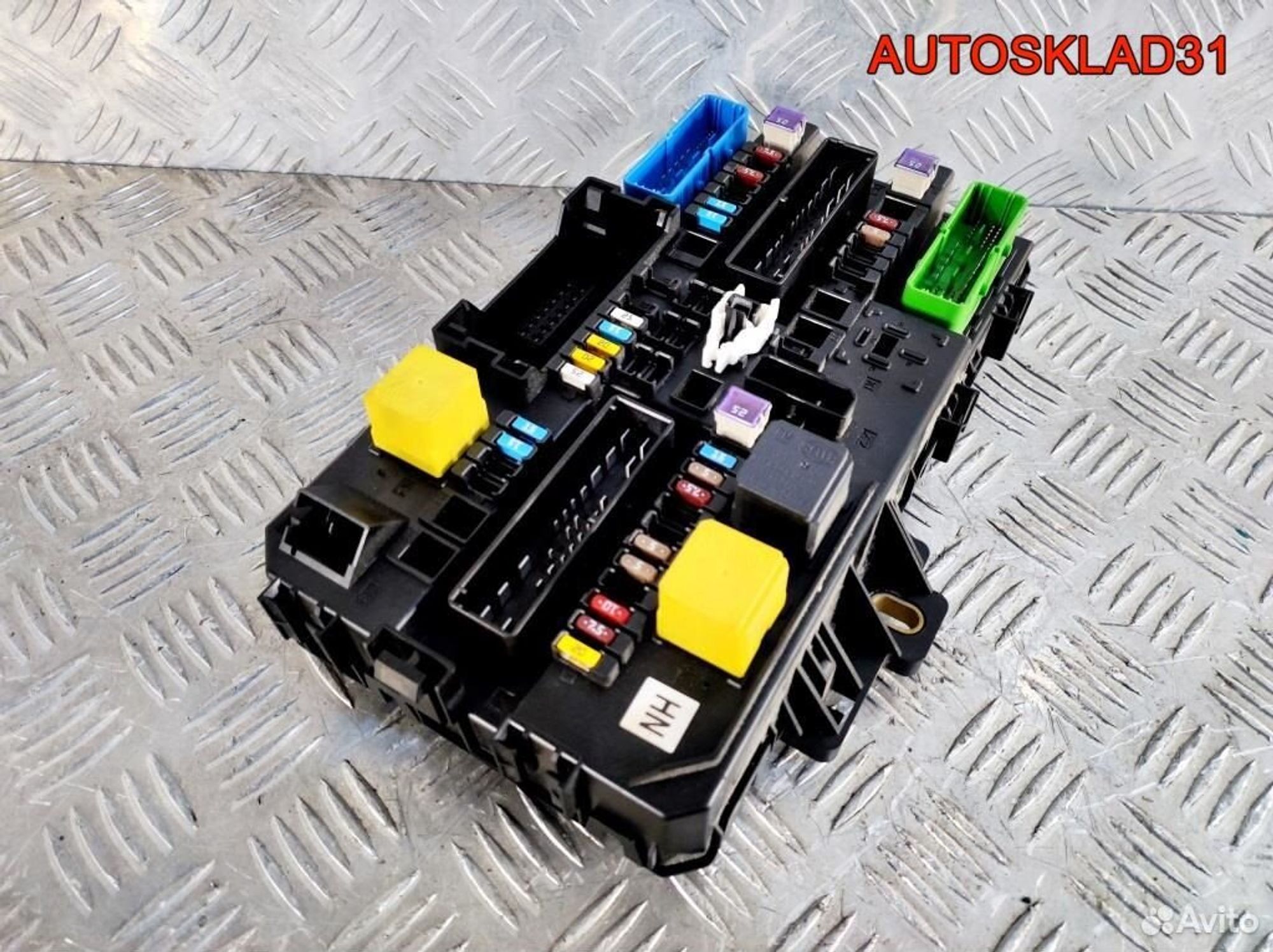 Блок предохранителей Opel Zafira B 13220829M, 2100 рублей, Дубовое