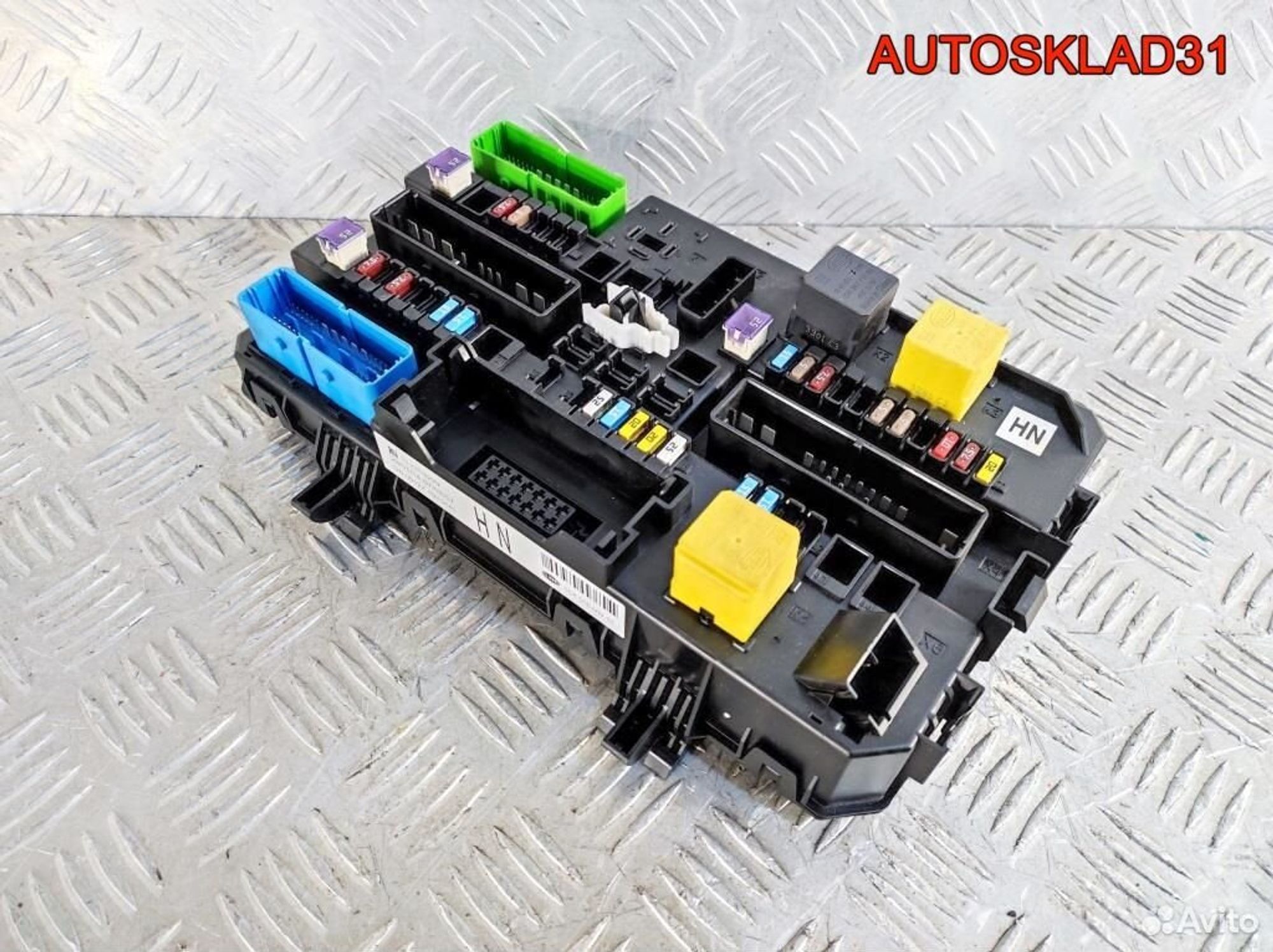 Блок предохранителей Opel Zafira B 13220829M, 2100 рублей, Дубовое