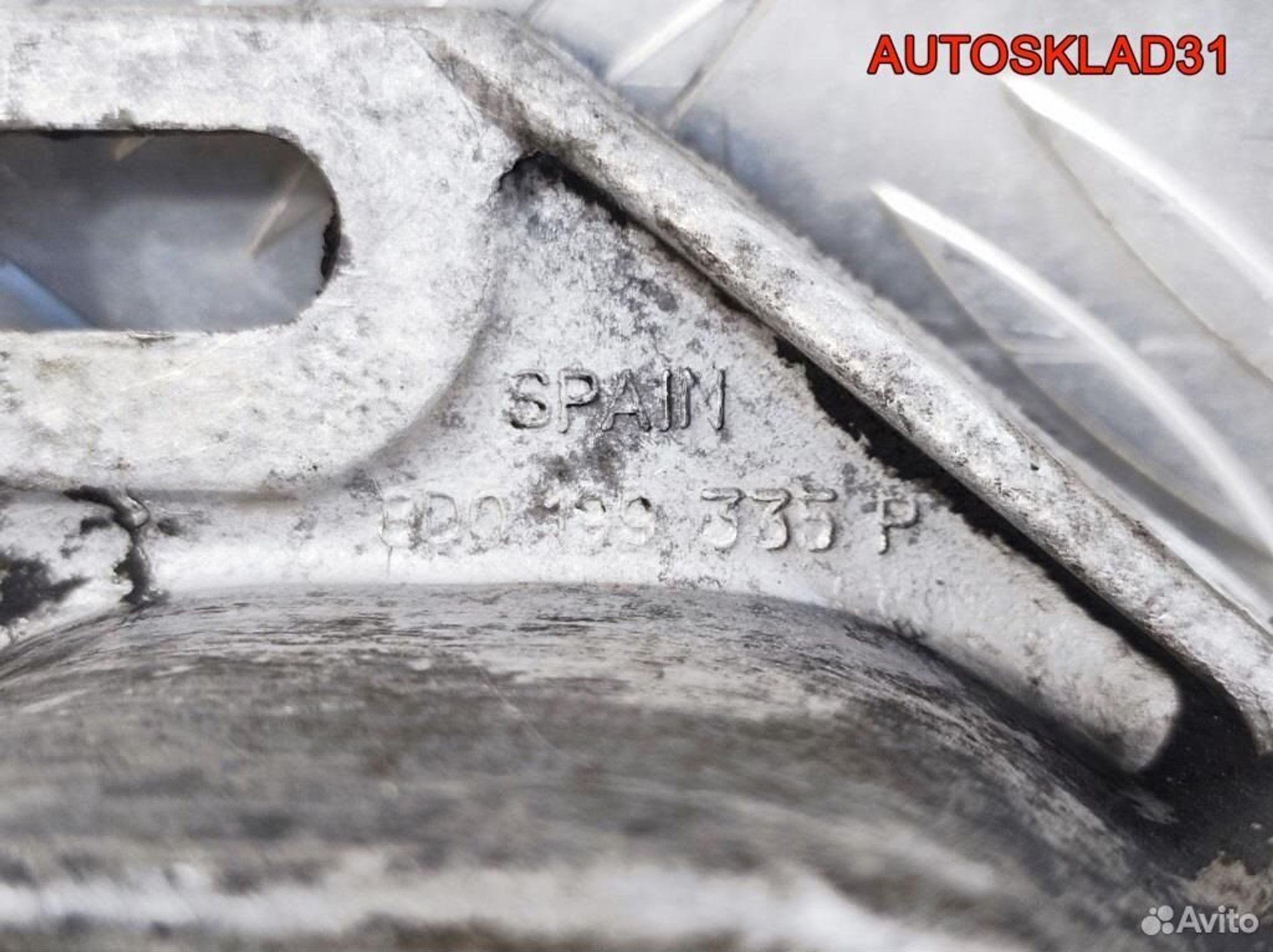 Кронштейн двигателя VW Passat B5 8D0199335P, 1100 рублей, Дубовое