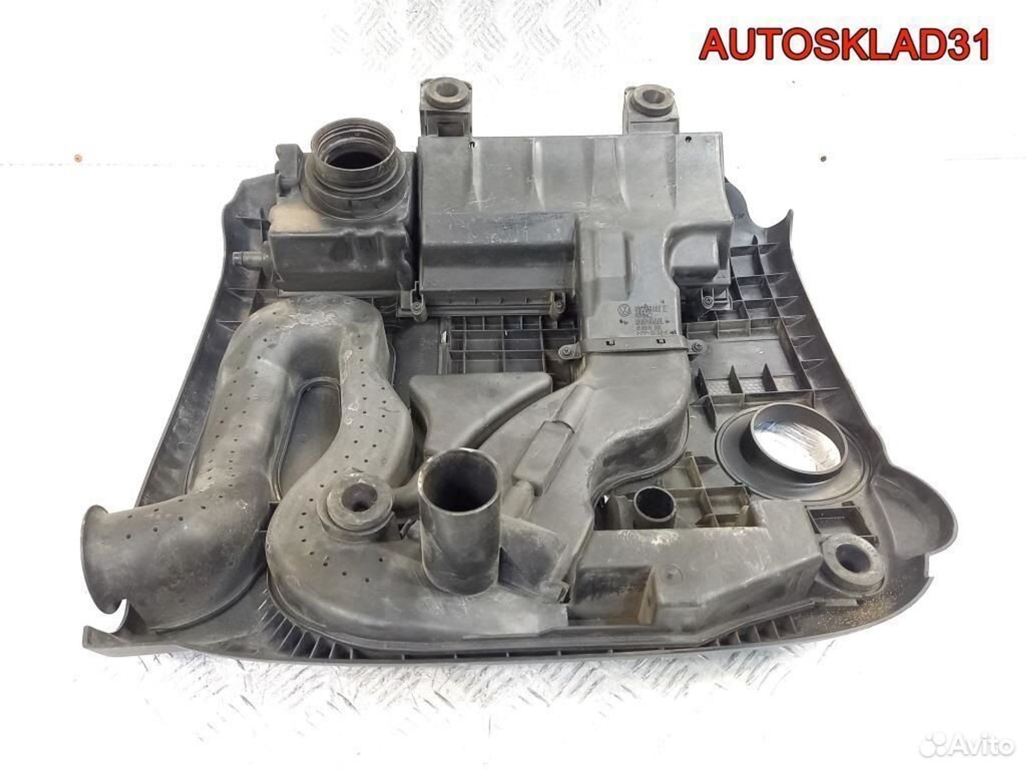 Корпус воздушного фильтра VW Polo 9N 03C129607E, 5000 рублей, Дубовое