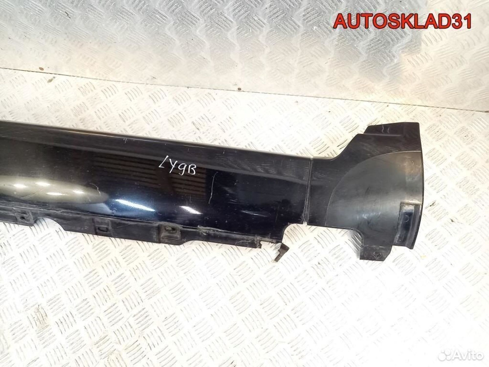 Накладка на порог левая Audi A8 4E 4E0853859D, 2400 рублей, Дубовое