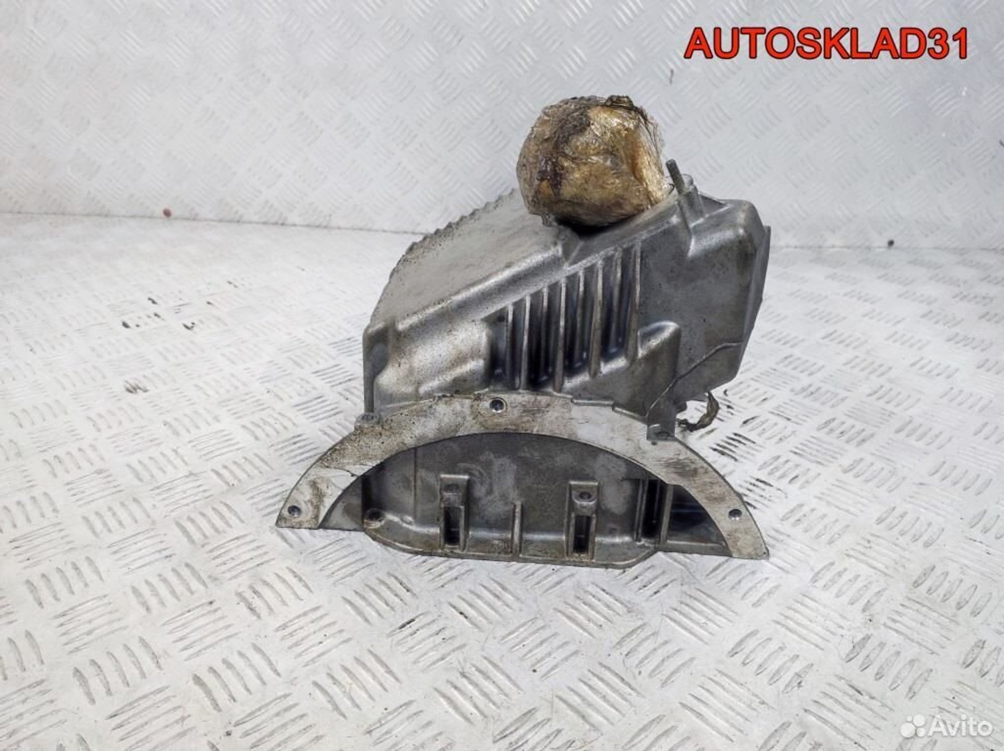 Поддон масляный двигателя BMW E39 17092489, 2500 рублей, Дубовое