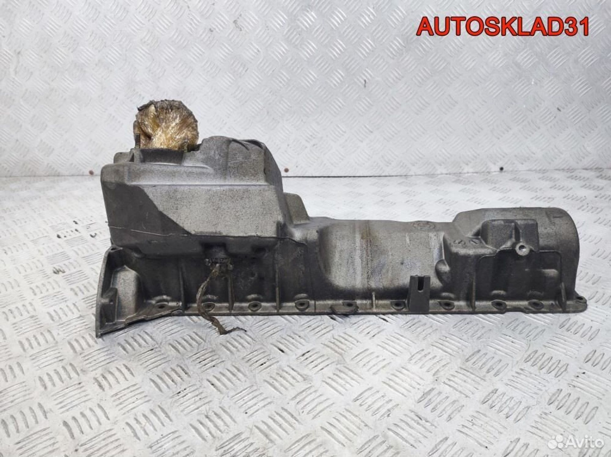 Поддон масляный двигателя BMW E39 17092489, 2500 рублей, Дубовое