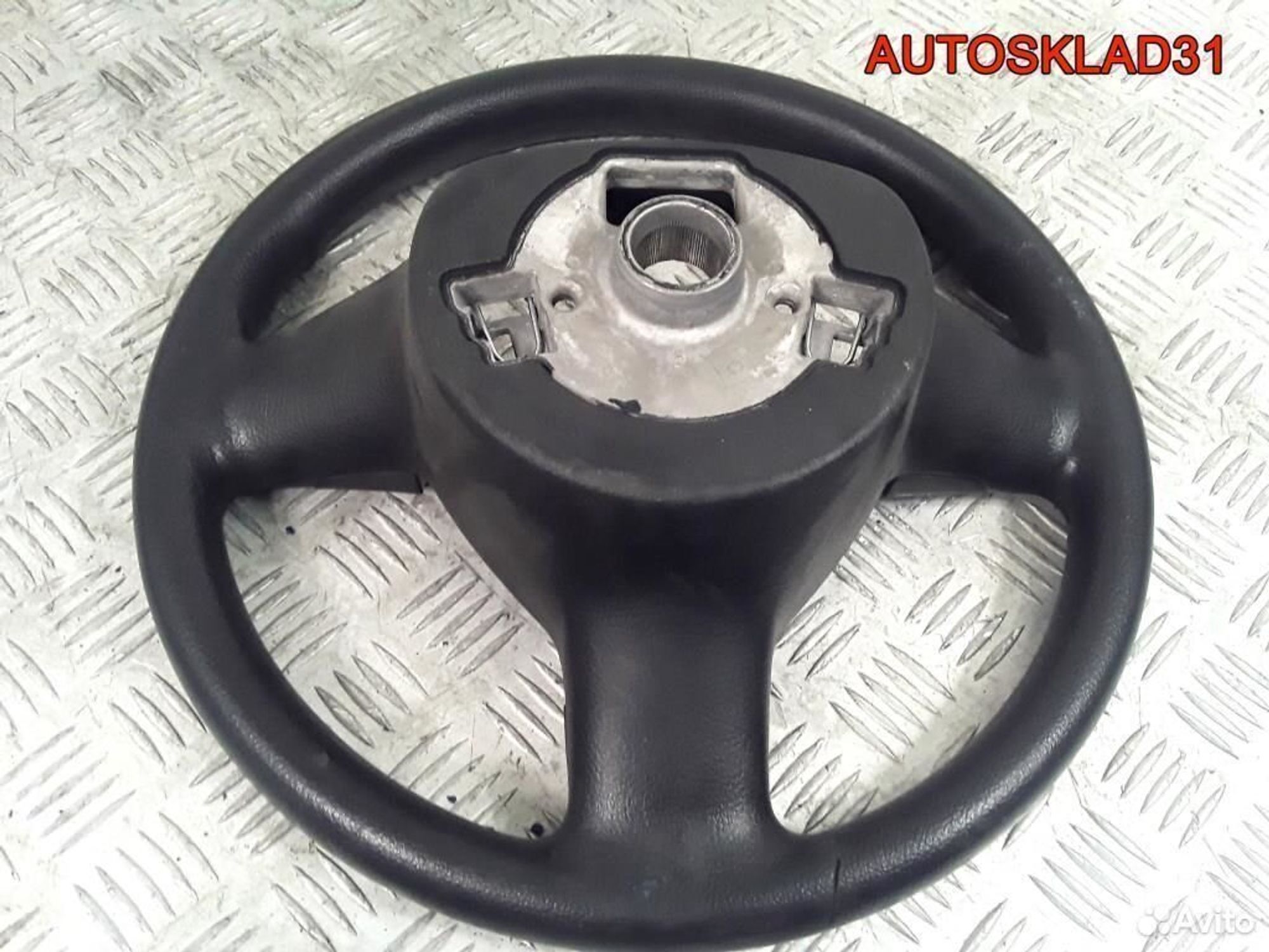 Рулевое колесо Volkswagen Polo 6q0419091t1qb, 2500 рублей, Дубовое