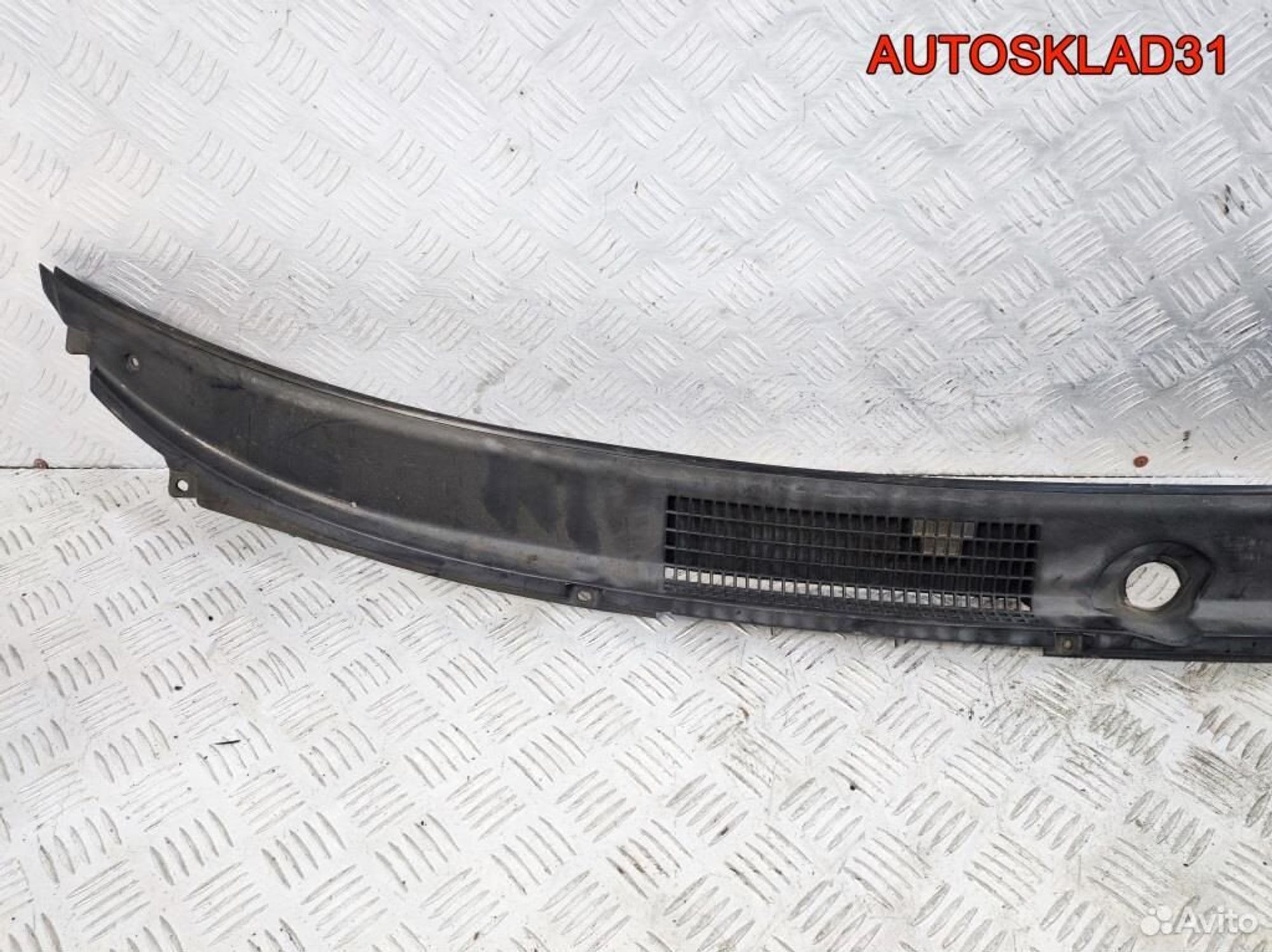 Решетка стеклоочистителя Mitsubishi Carisma DA MB9, 1300 рублей, Дубовое