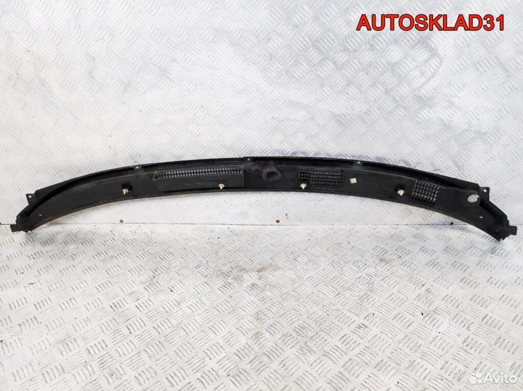 Решетка стеклоочистителя Mitsubishi Carisma DA MB9, 1300 рублей, Дубовое