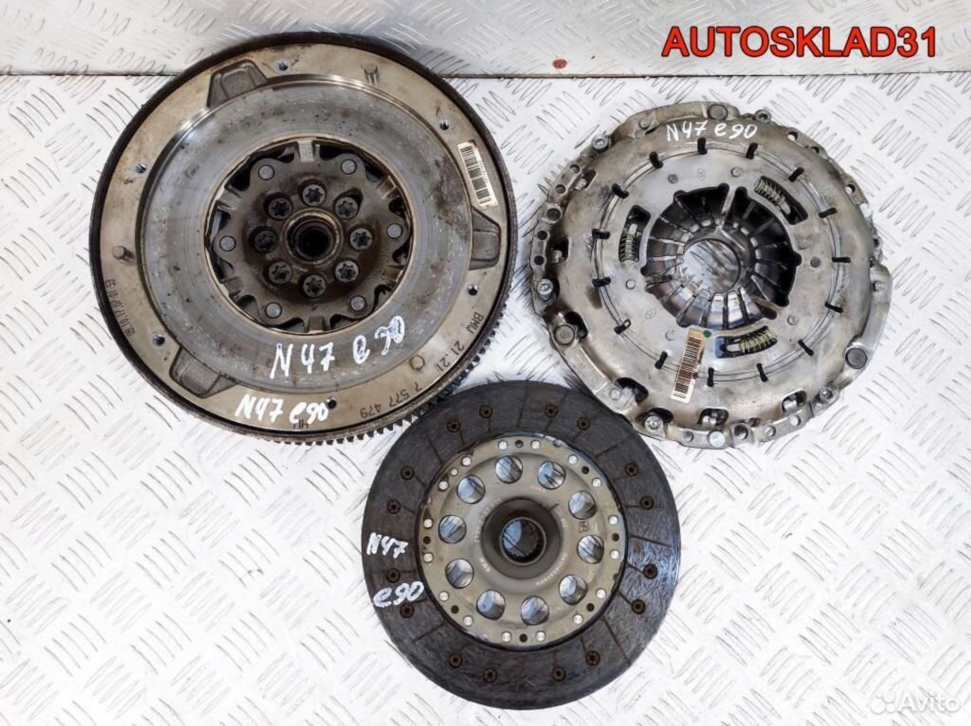 Маховик в сборе со сцеплением BMW E90 21207577479, 10800 рублей, Дубовое