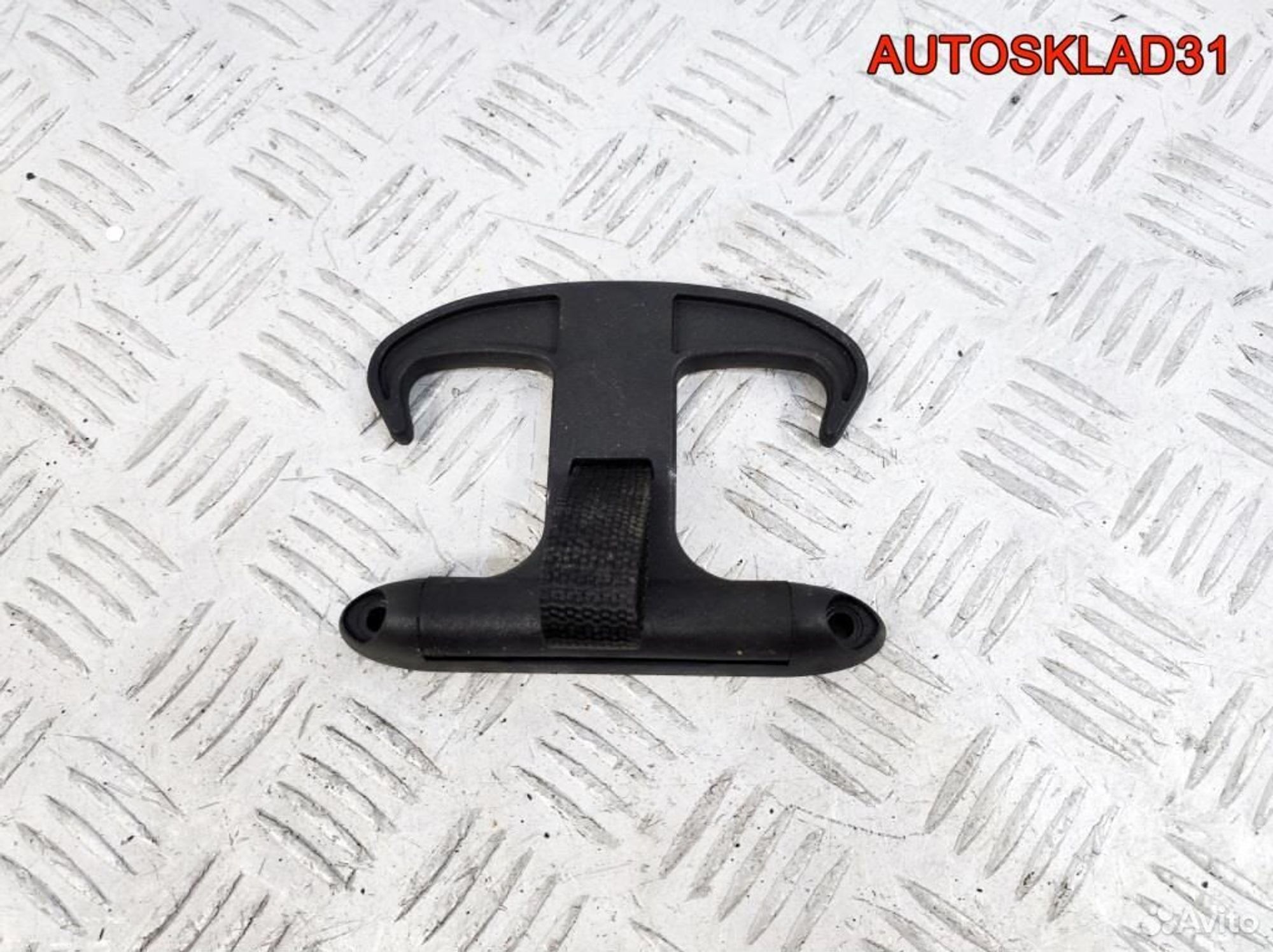 Крючок в багажник для сумок Audi A4 B7 6Y5867615, 900 рублей, Дубовое