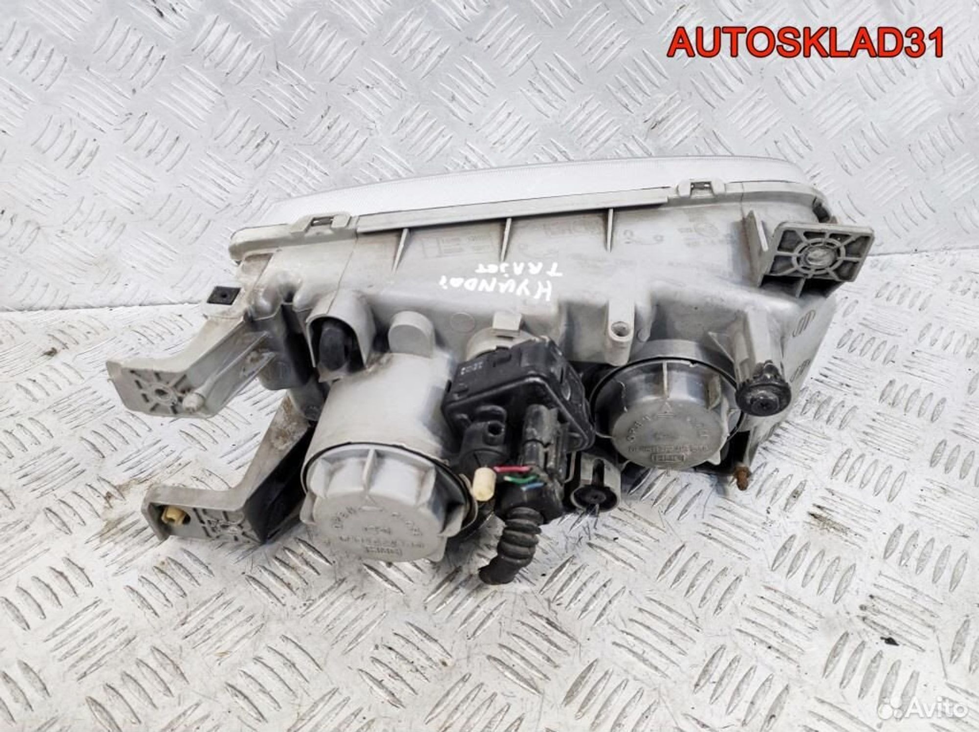 Фара левая Hyundai Trajet 921033А000, 9800 рублей, Дубовое